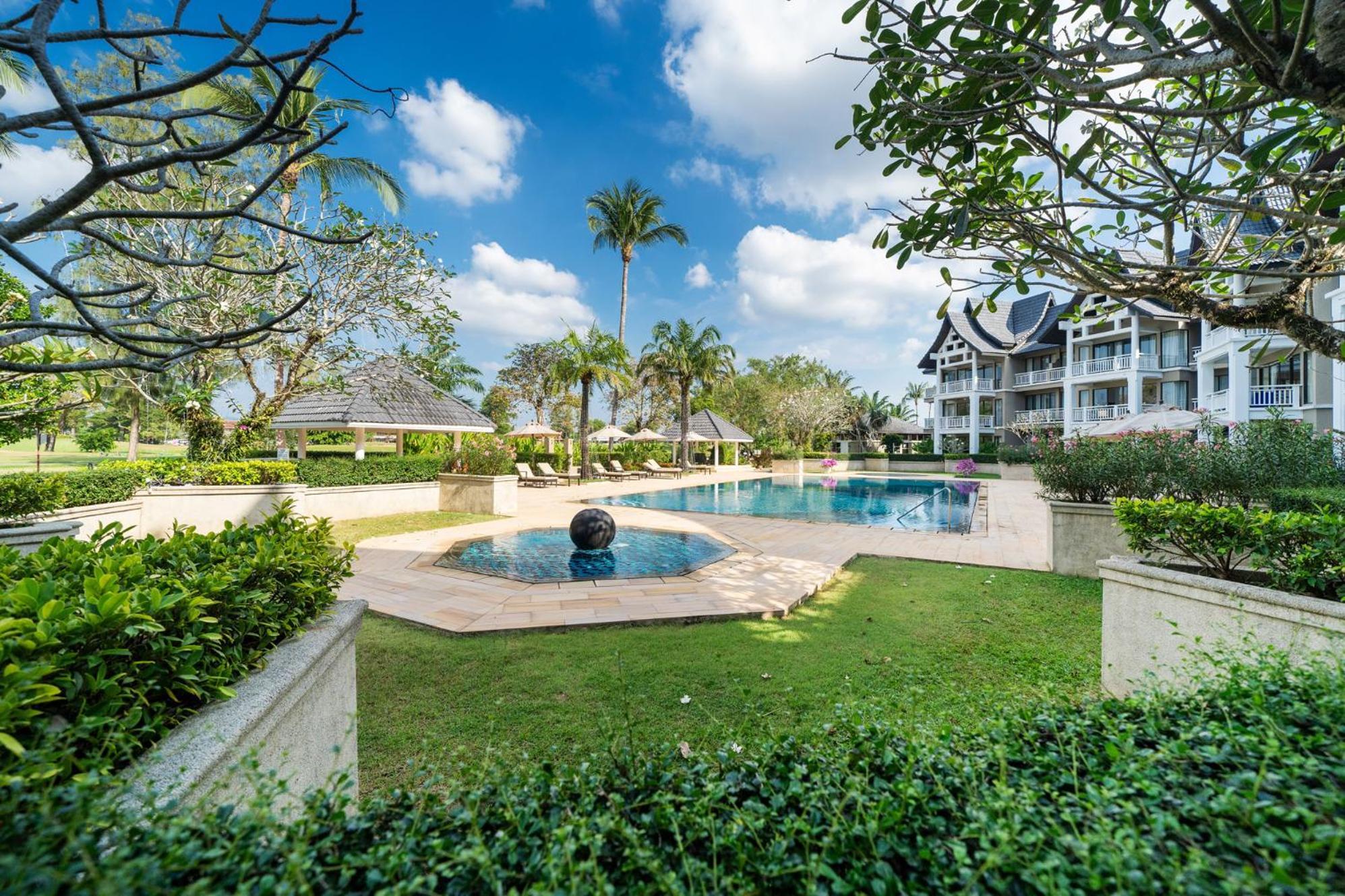 Allamanda Laguna Phuket Apartment *