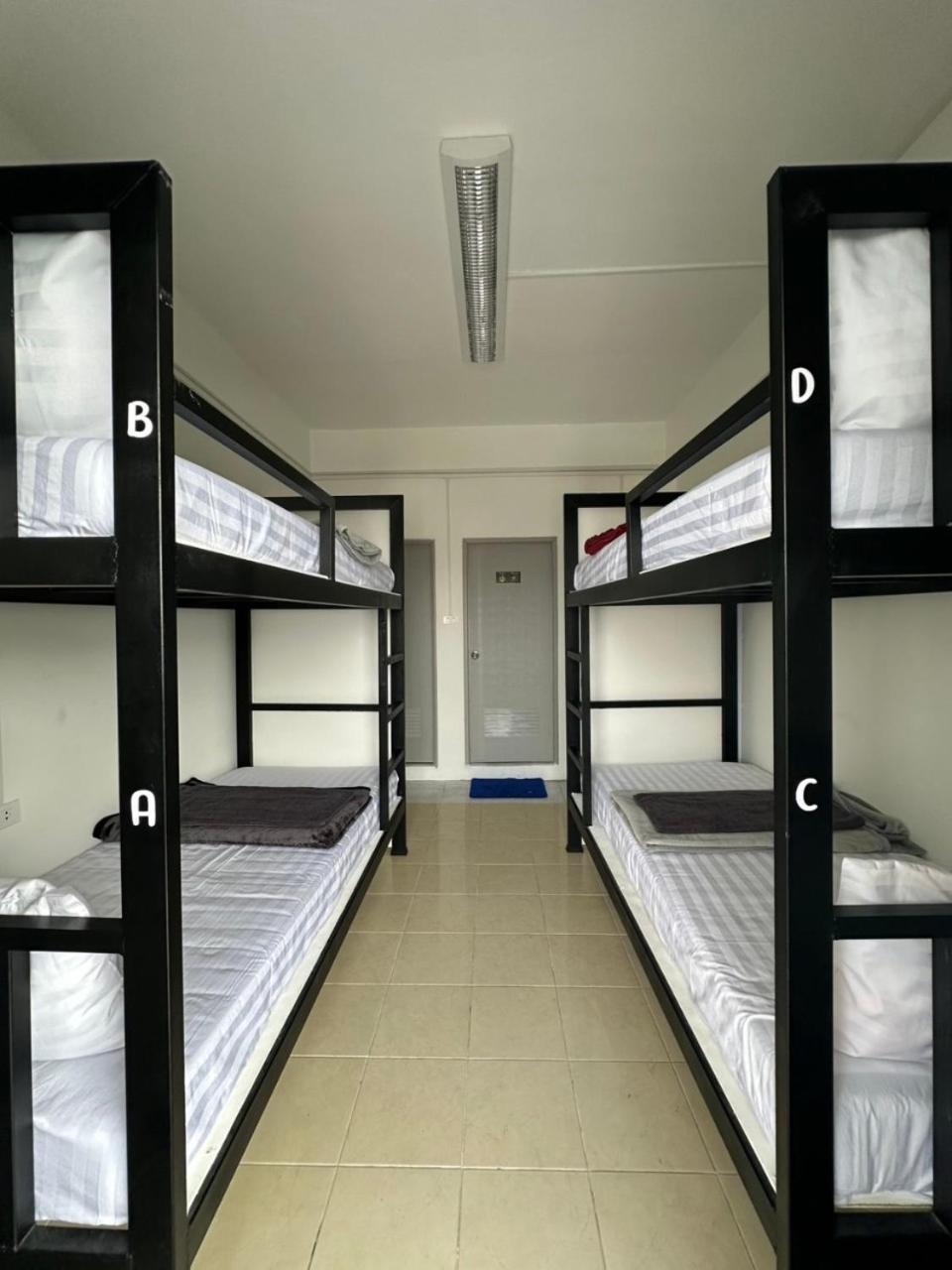 Hostel At Rawai Phuket
