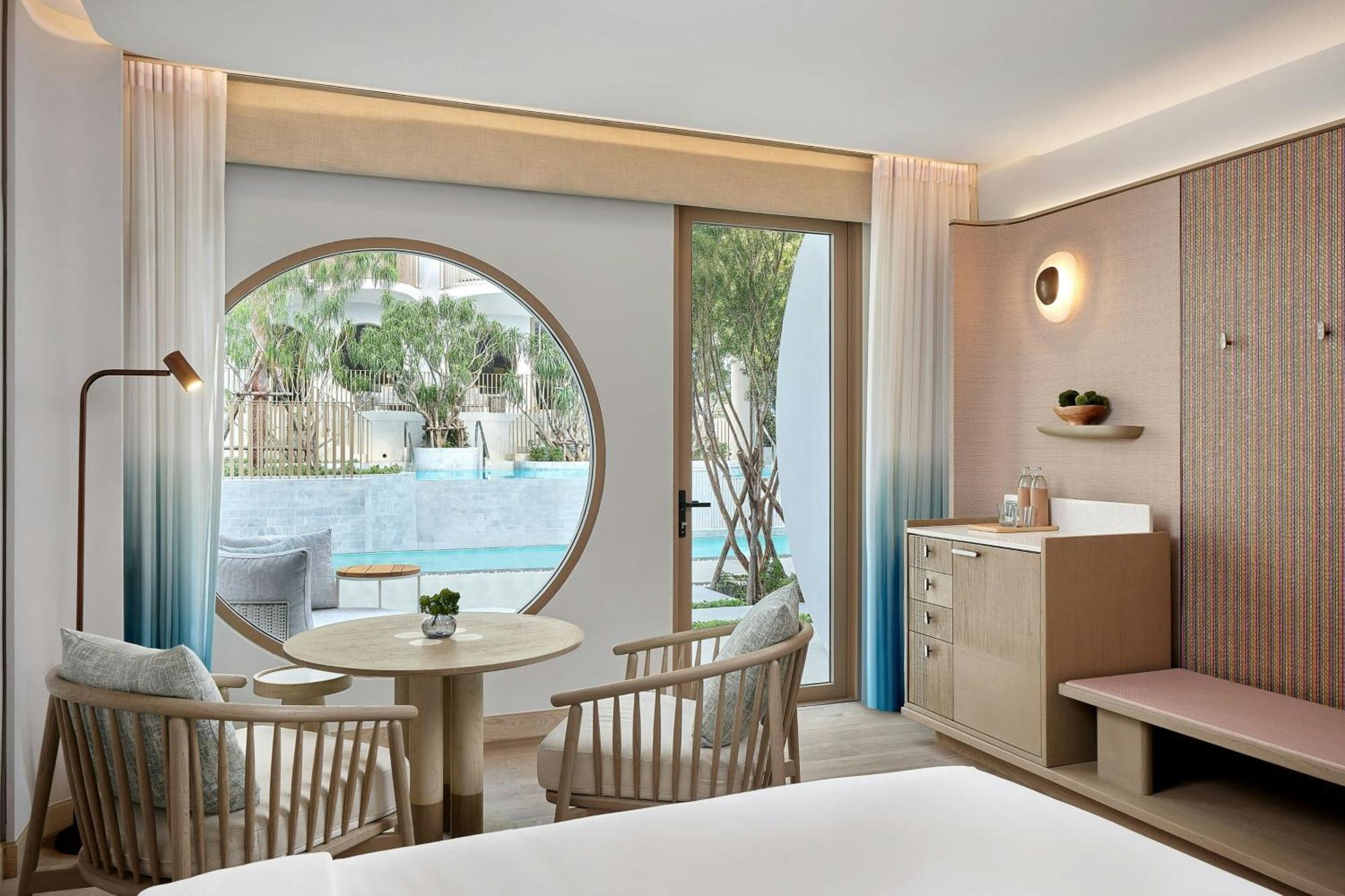 Hotel Veranda Phuket, Autograph Collection 5*