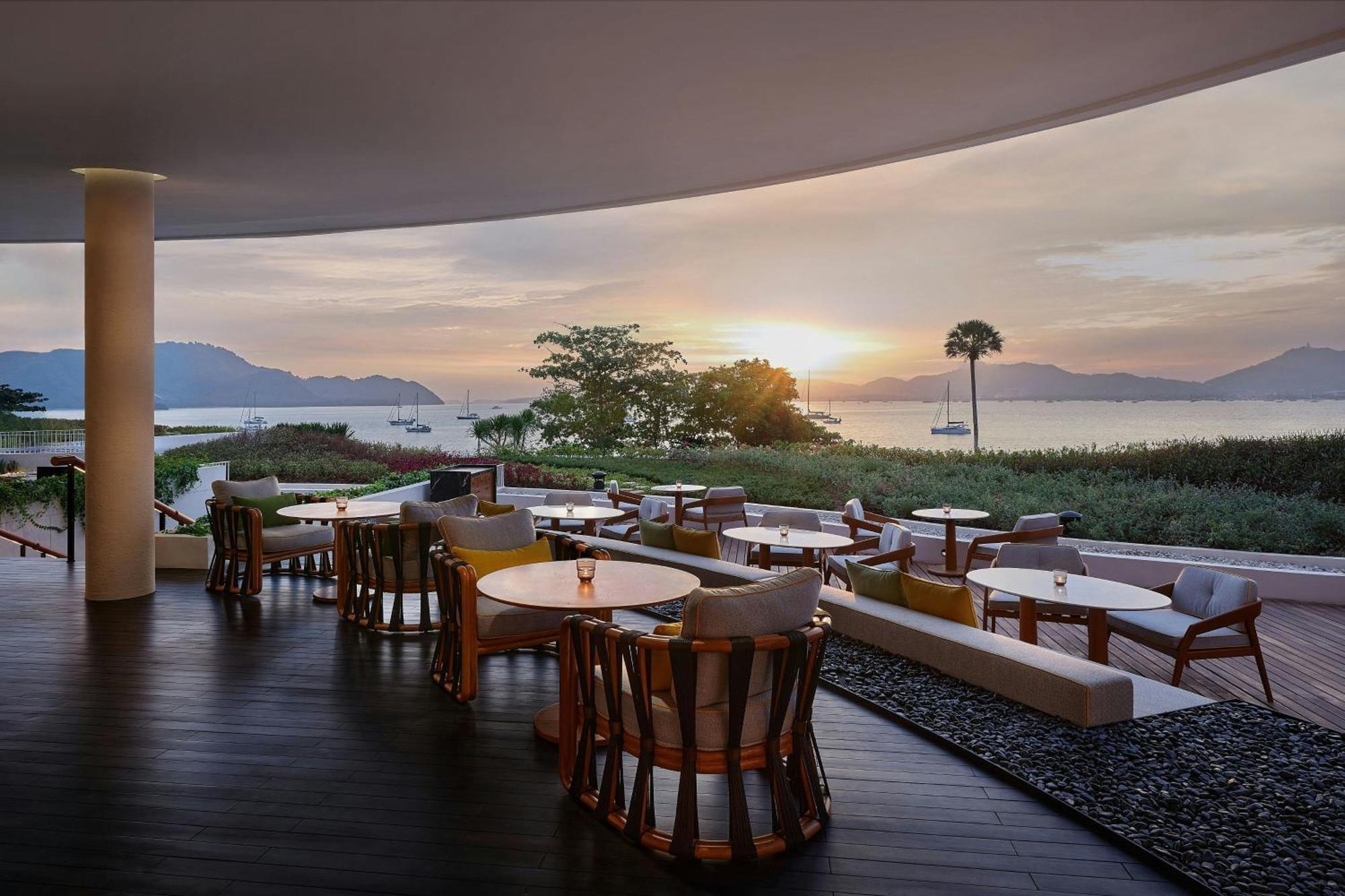 Hotel Veranda Phuket, Autograph Collection 5*