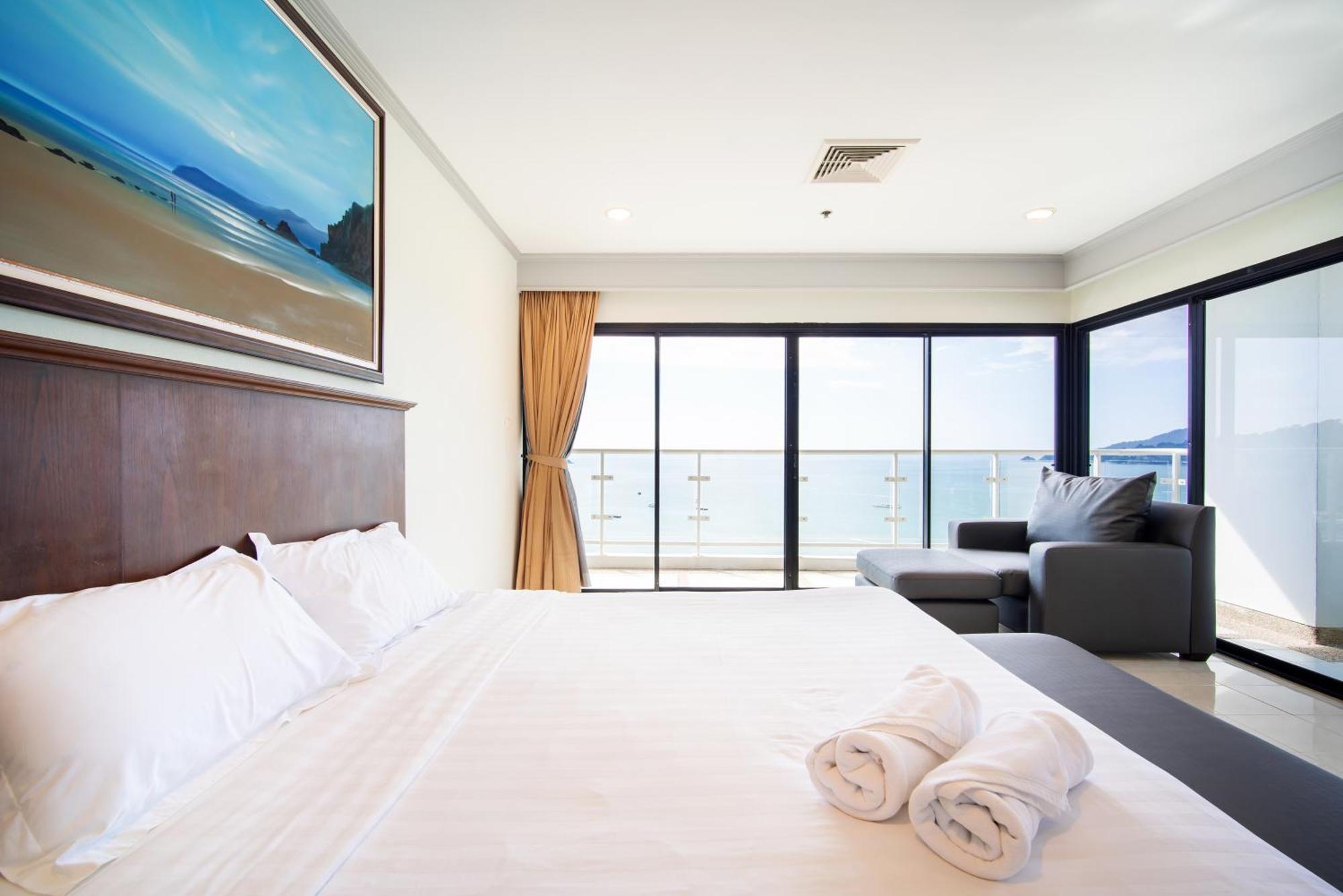 Tower Superior Seaview 3br 2402 Apartment Patong