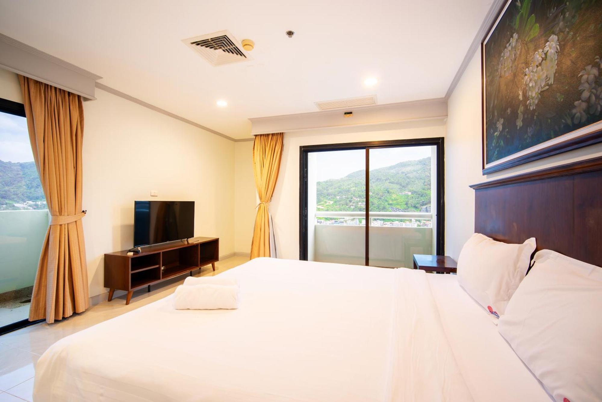 Tower Superior Seaview 3br 2402 * Patong