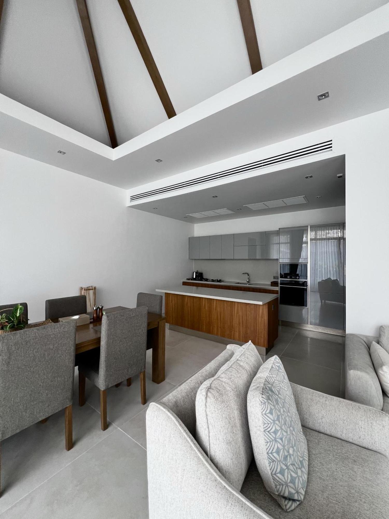 Bang Tao Anchan Flora 3 Bd Villa *