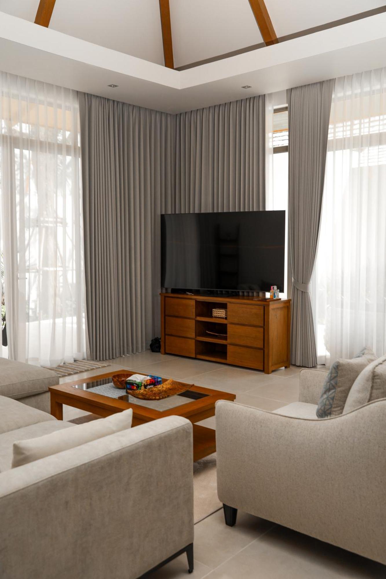 Bang Tao Anchan Flora 3 Bd Ban Phru Champa