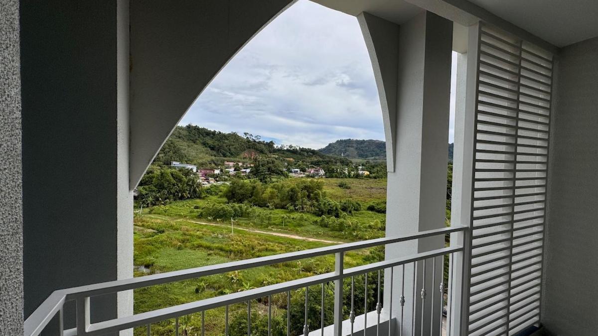 Title Halo, 2 Bedrooms Apartment *