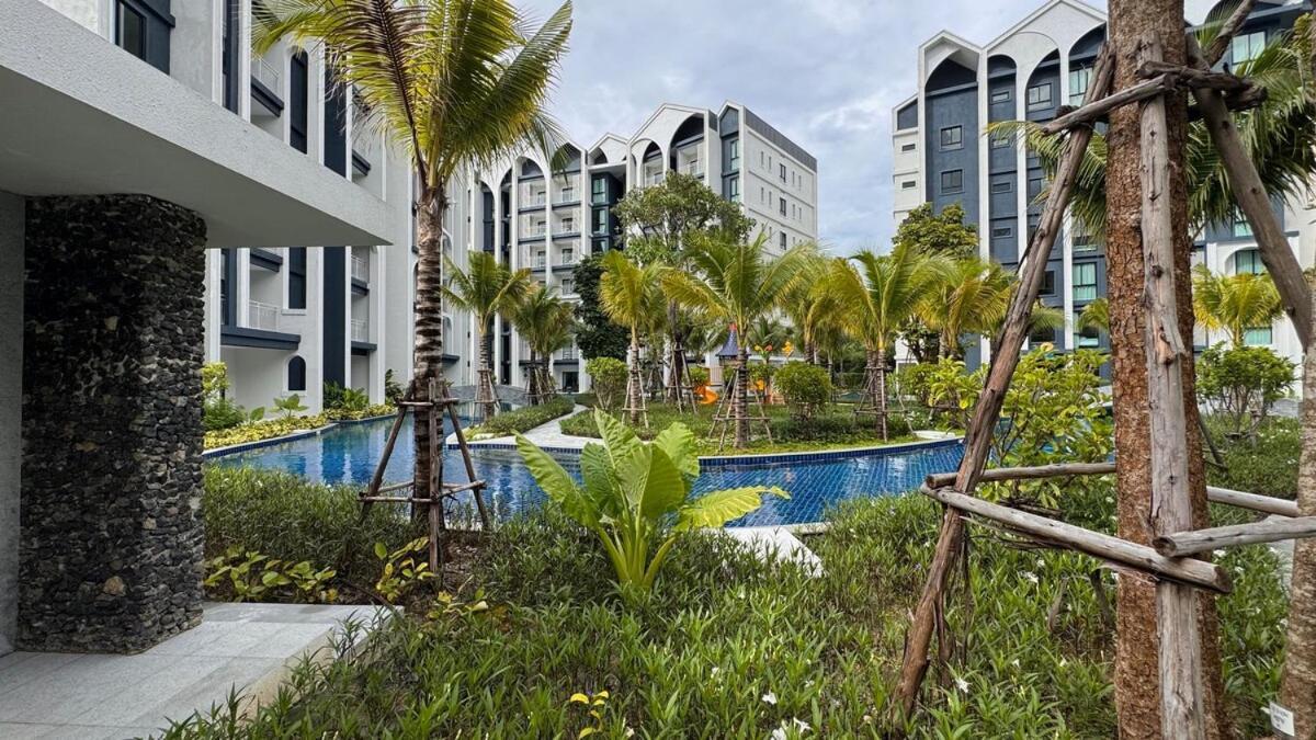 Title Halo, 2 Bedrooms Nai Yang