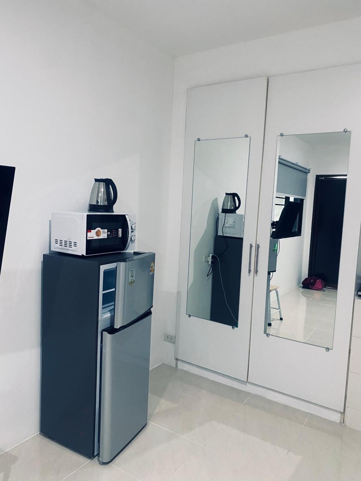 Apartment Small