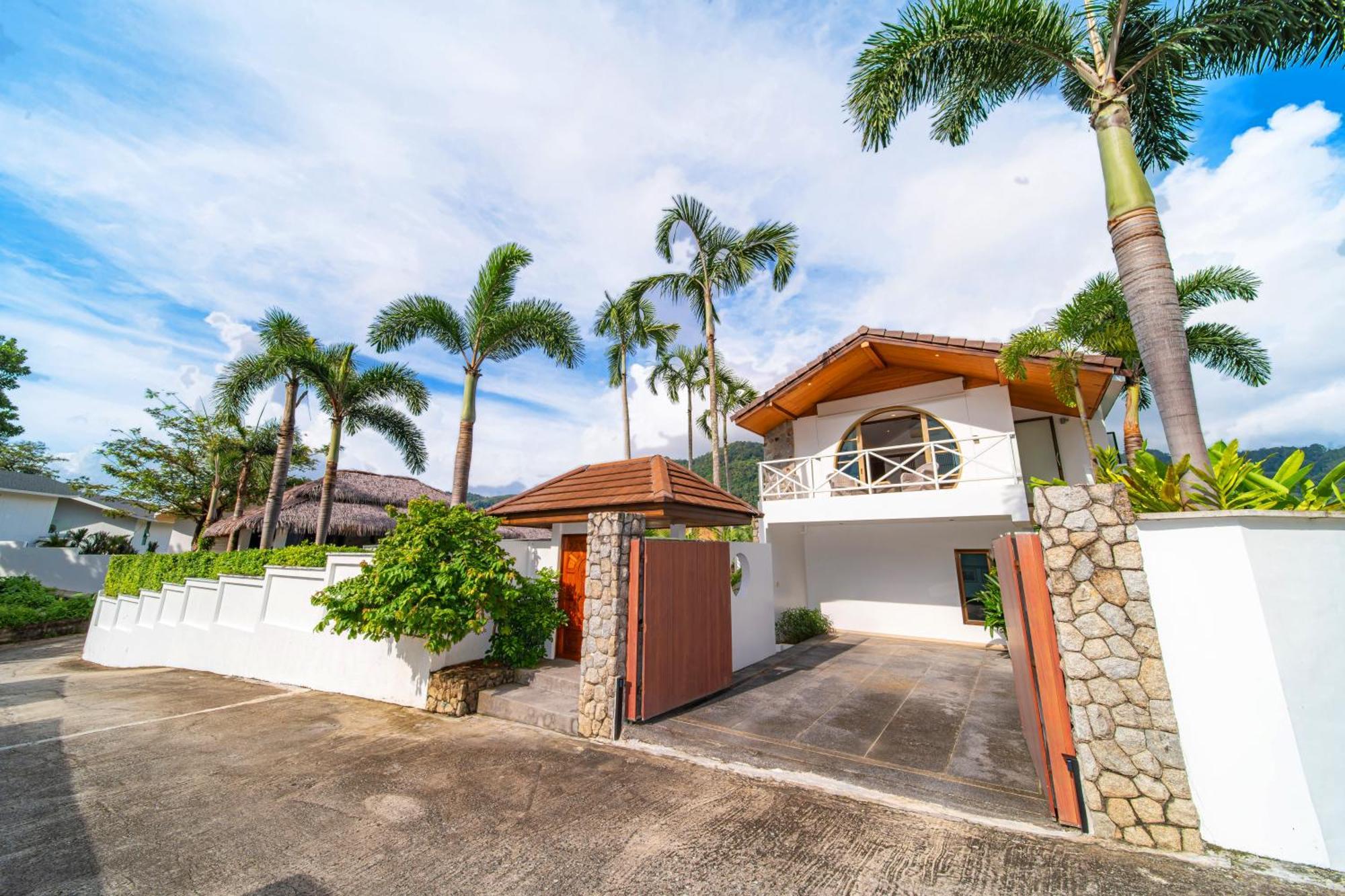 1000 Sqm New Luxury 4 Bedroom Pool Extra Large Space Amazing Sunset * Kamala Beach