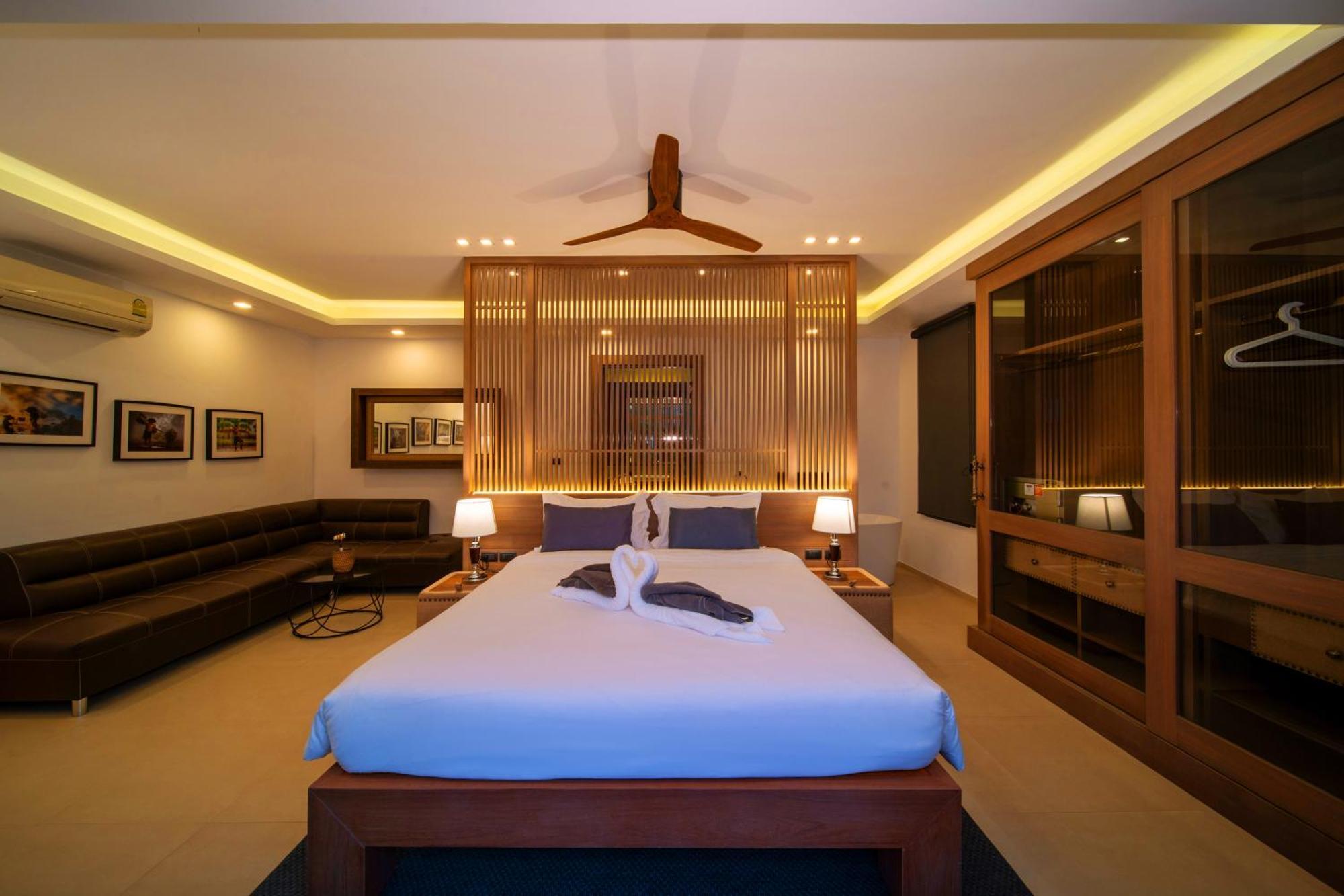 1000 Sqm New Luxury 4 Bedroom Pool Extra Large Space Amazing Sunset *