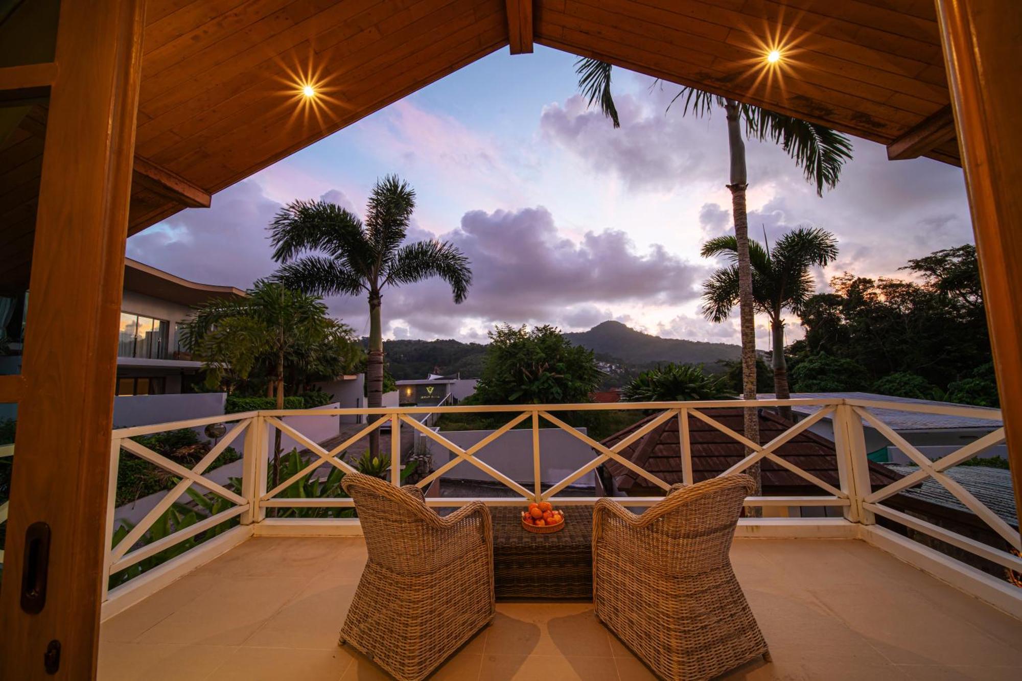 1000 Sqm New Luxury 4 Bedroom Pool Extra Large Space Amazing Sunset Villa Kamala Beach