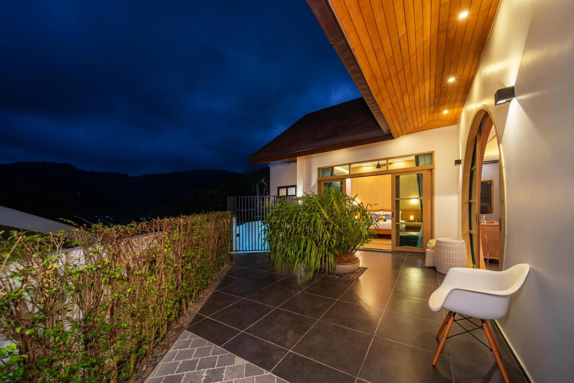 1000 Sqm New Luxury 4 Bedroom Pool Extra Large Space Amazing Sunset Kamala Beach
