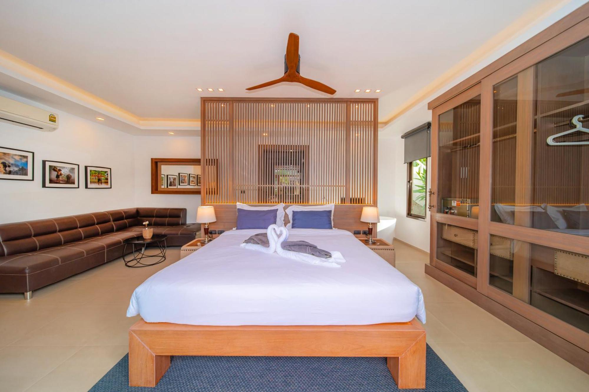 Villa 1000 Sqm New Luxury 4 Bedroom Pool Extra Large Space Amazing Sunset *