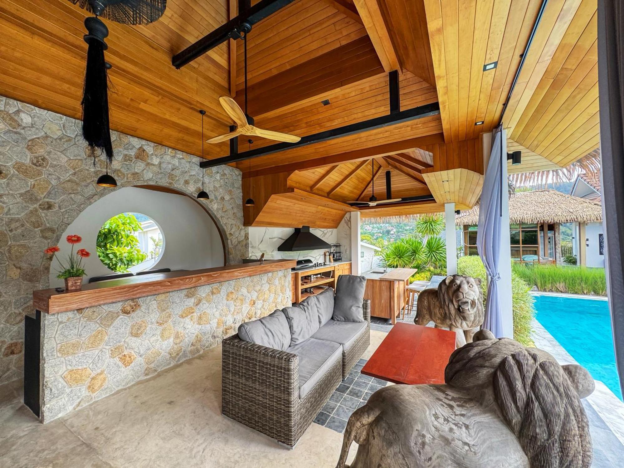 1000 Sqm New Luxury 4 Bedroom Pool Extra Large Space Amazing Sunset * Kamala Beach