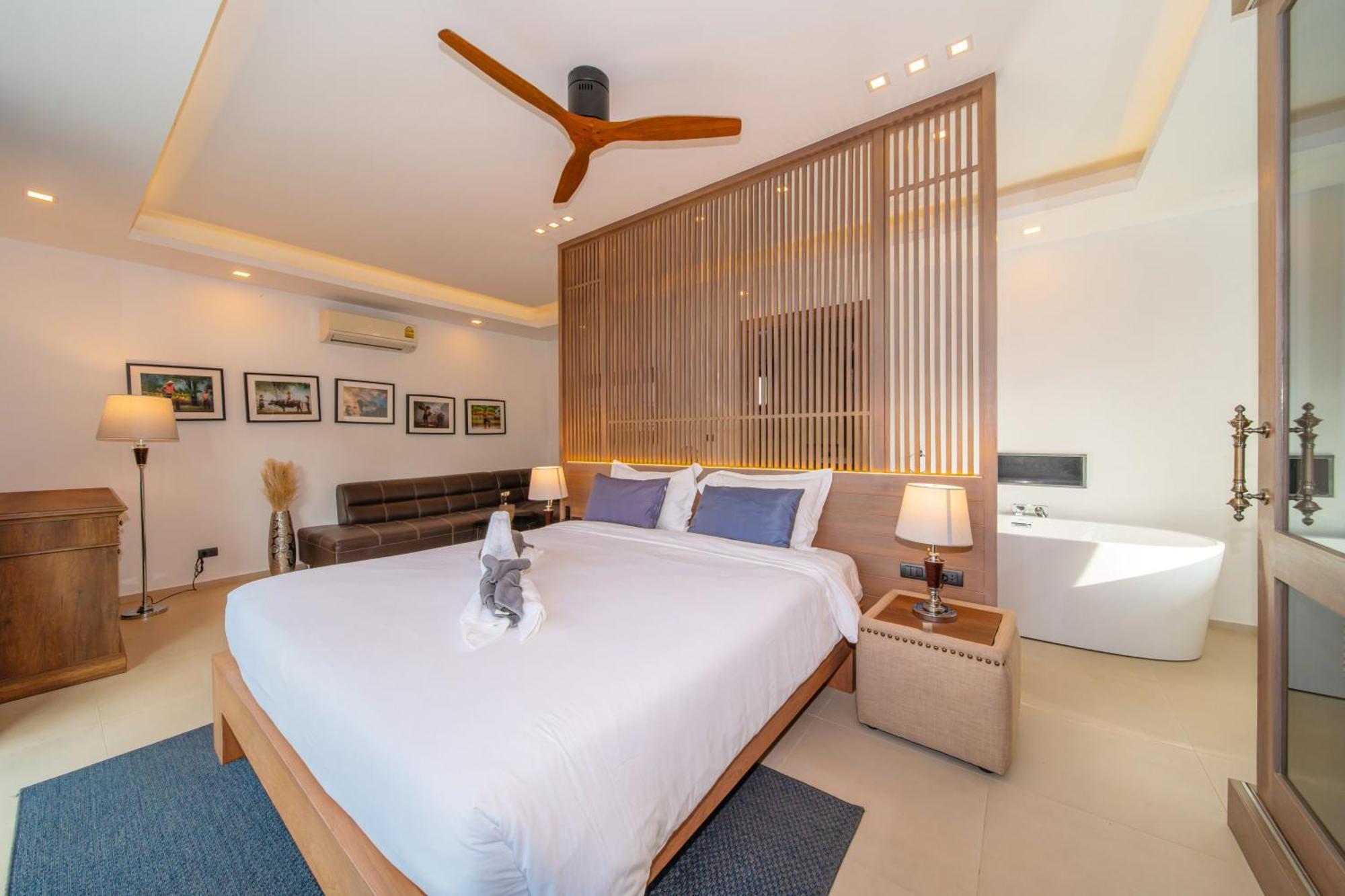 Villa 1000 Sqm New Luxury 4 Bedroom Pool Extra Large Space Amazing Sunset