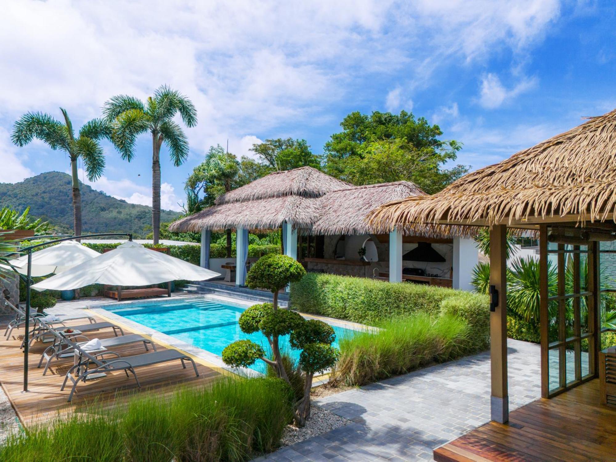 Villa 1000 Sqm New Luxury 4 Bedroom Pool Extra Large Space Amazing Sunset