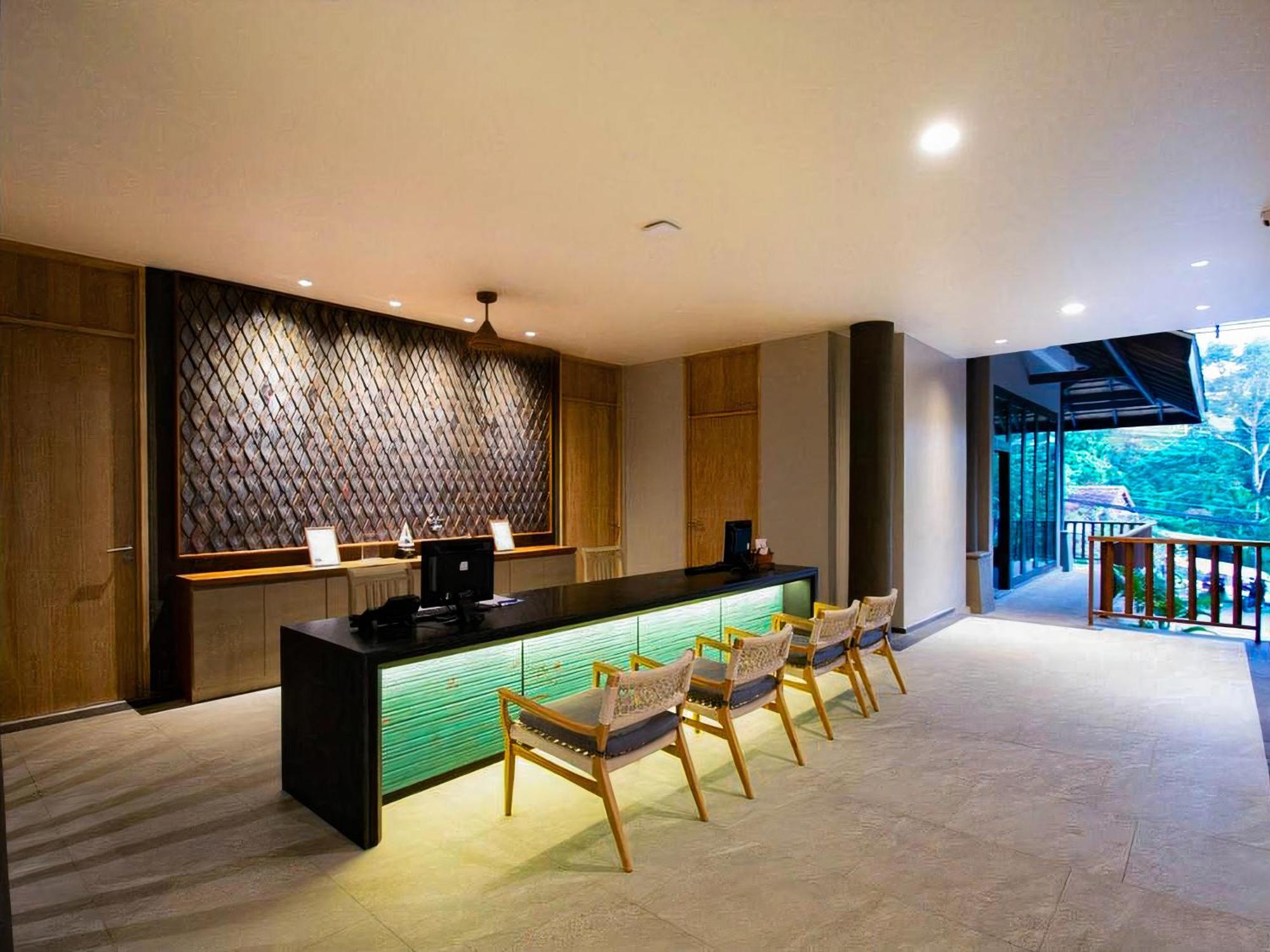 Resort Andaman Cannacia & - Sha Extra