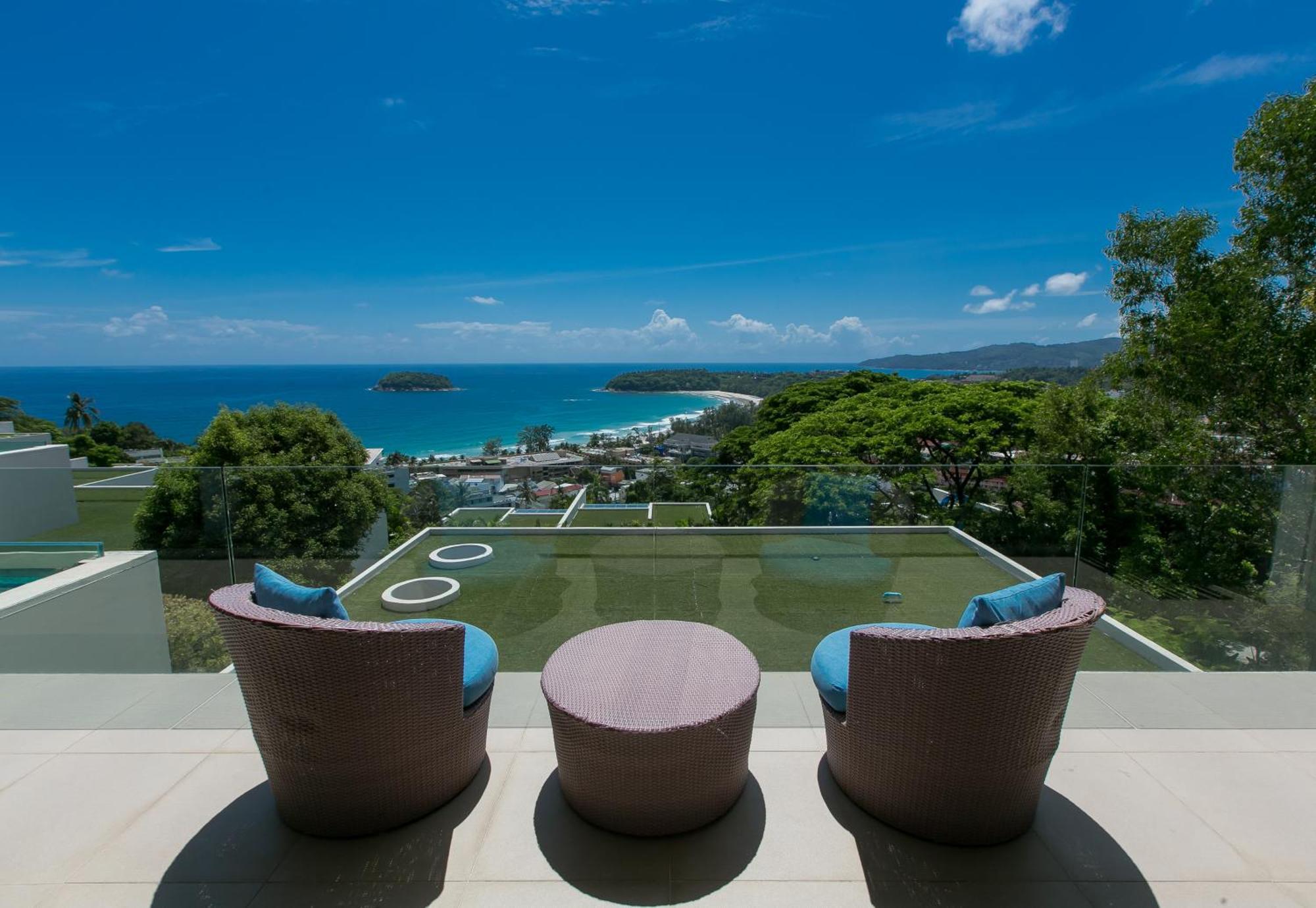 The Heights Penthouse Ocean View A11 Near *