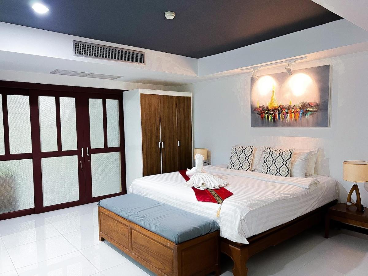 Apartment The Sands 3 Bedrooms Beachside In Naiharn Nai Harn