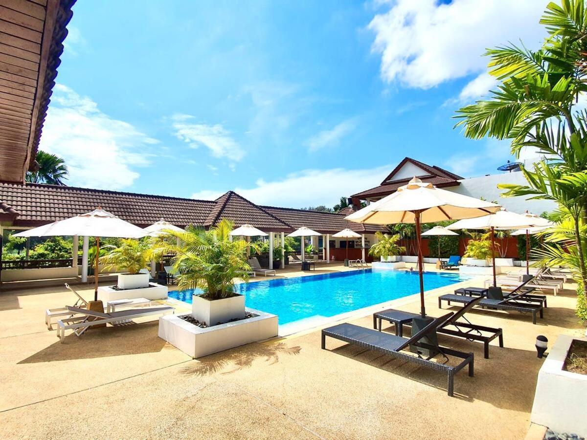 The Sands 3 Bedrooms Beachside In Naiharn Apartment *