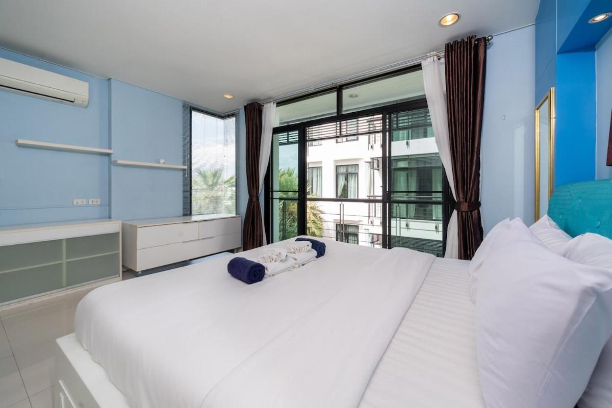 Regent - 4 Bedrooms Apartment *