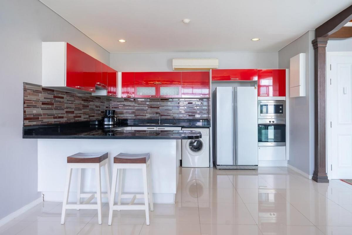 Regent - 4 Bedrooms *