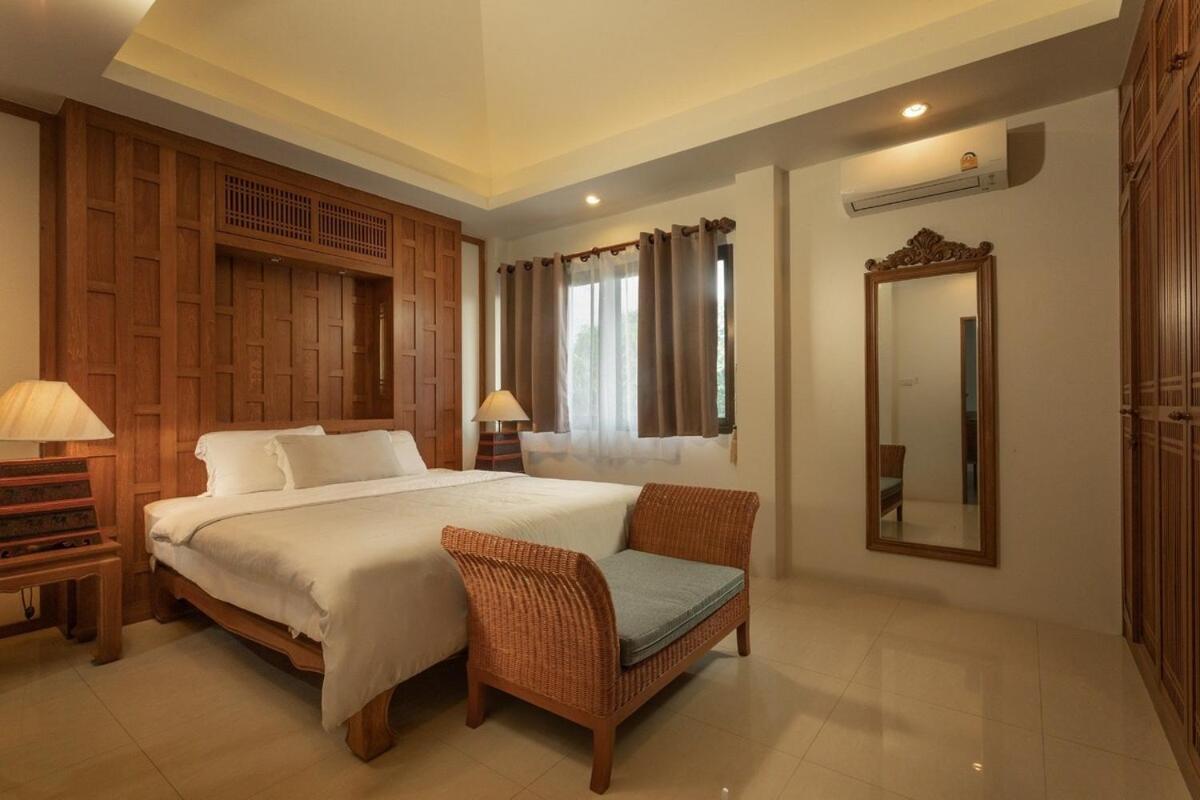 Villa 7 Bedroom Luxury Pool In Panwa *