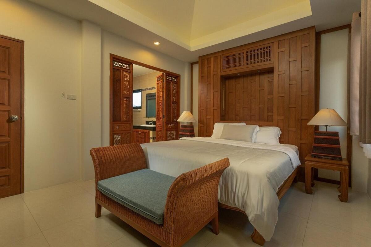 Villa 7 Bedroom Luxury Pool In Panwa *
