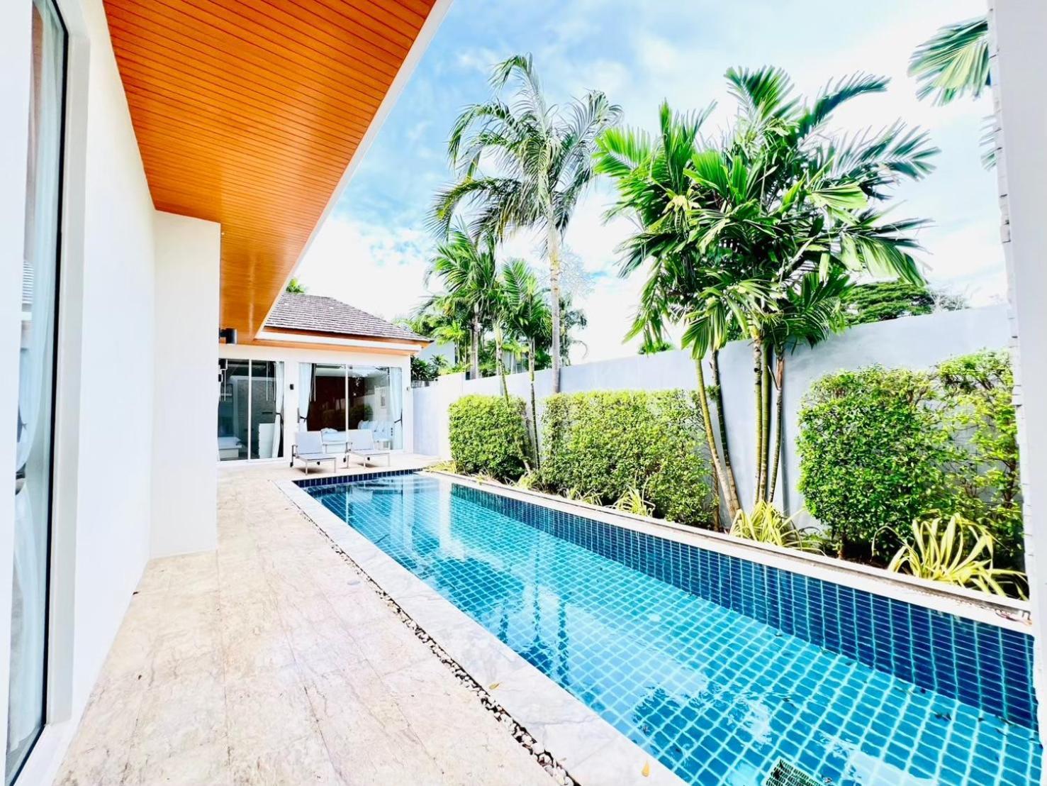 Phuket By The Sense Villa *