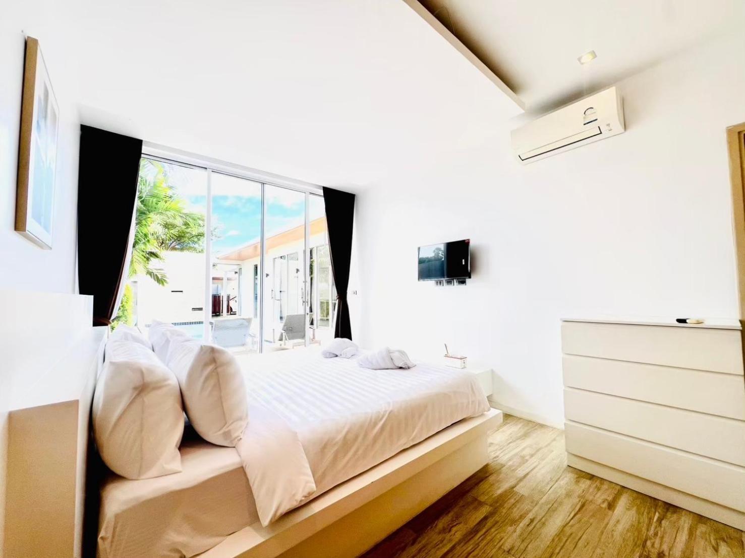 Phuket By The Sense Villa