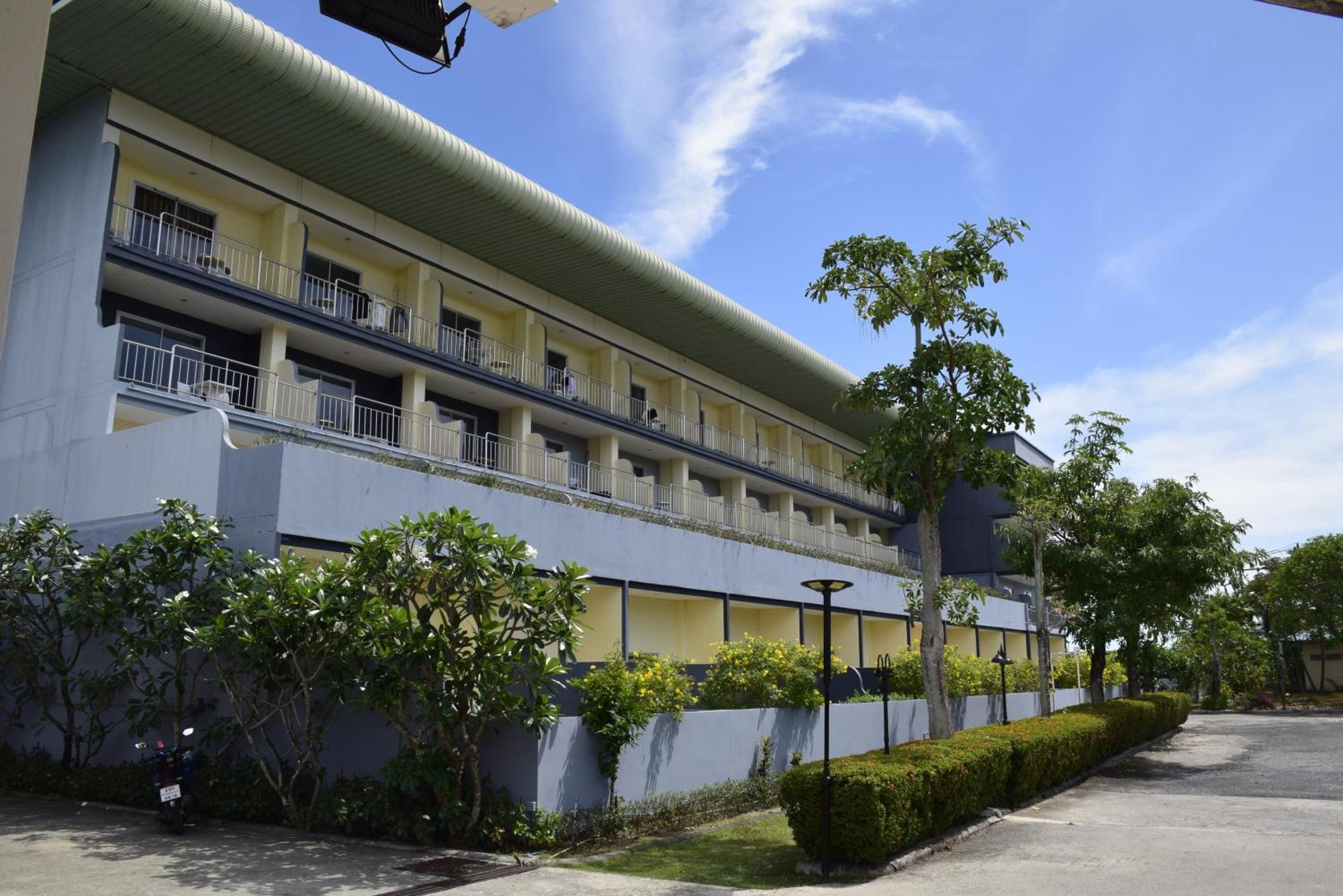 Resort Blue Grand And In Chalong Phuket By Dayuu 5*