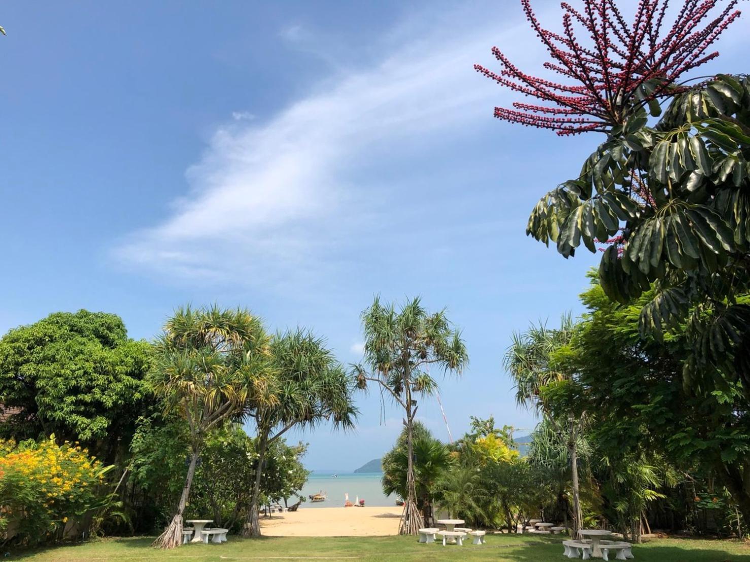 Resort Blue Grand And In Chalong Phuket By Dayuu Ban Saiyuan