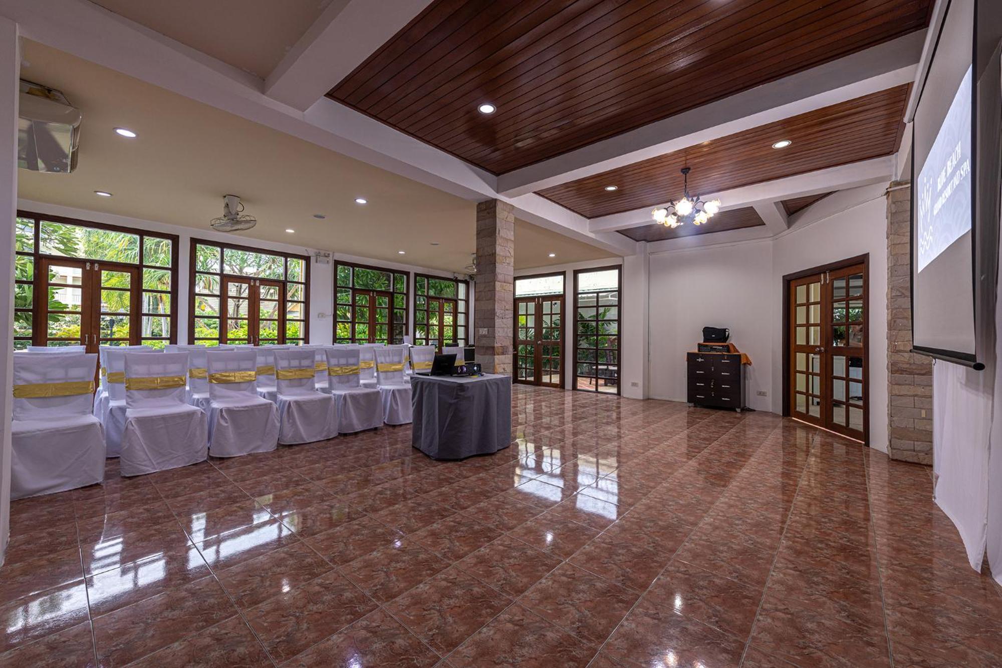 Blue Grand And In Chalong Phuket By Dayuu Resort Ban Saiyuan