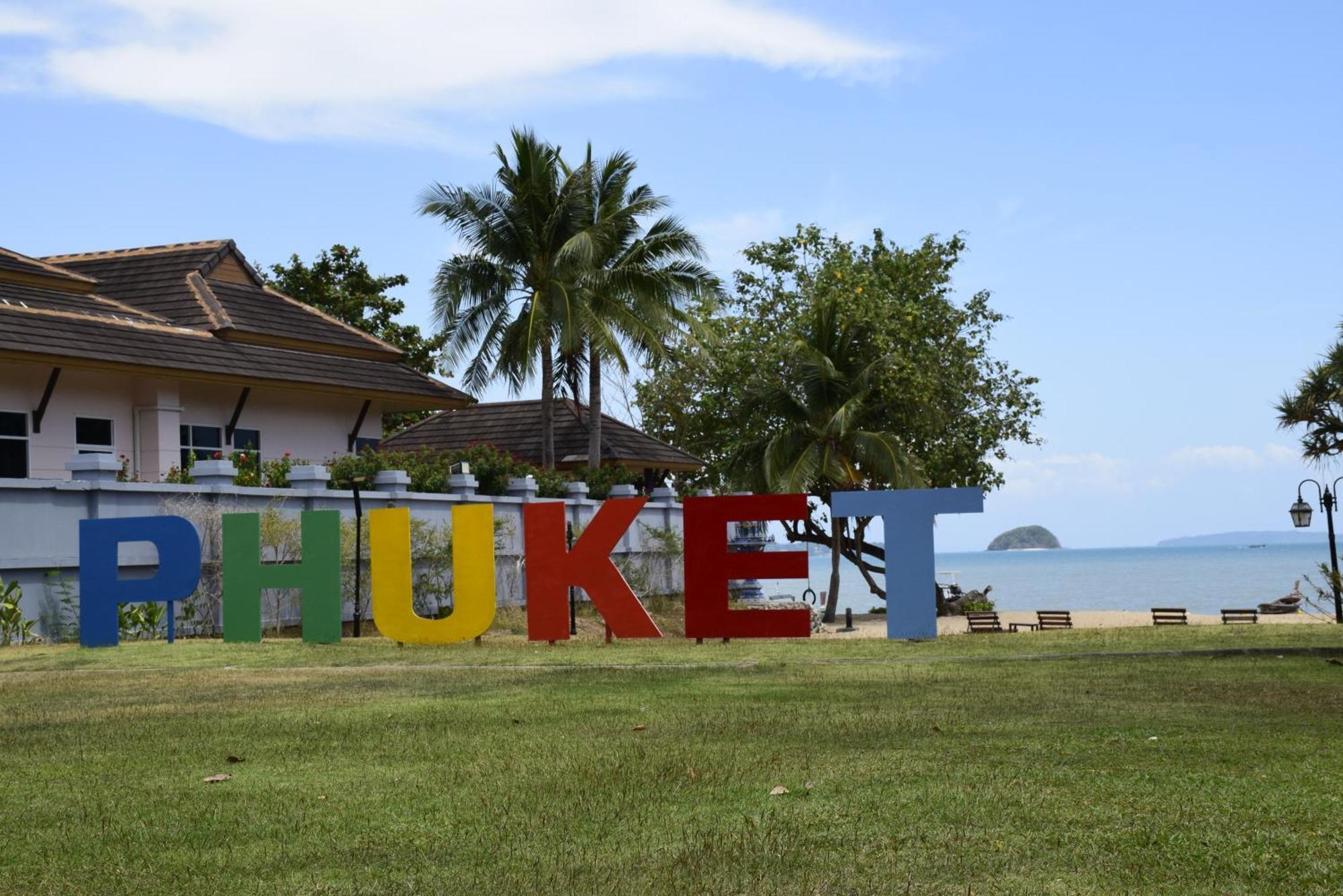 Blue Grand And In Chalong Phuket By Dayuu