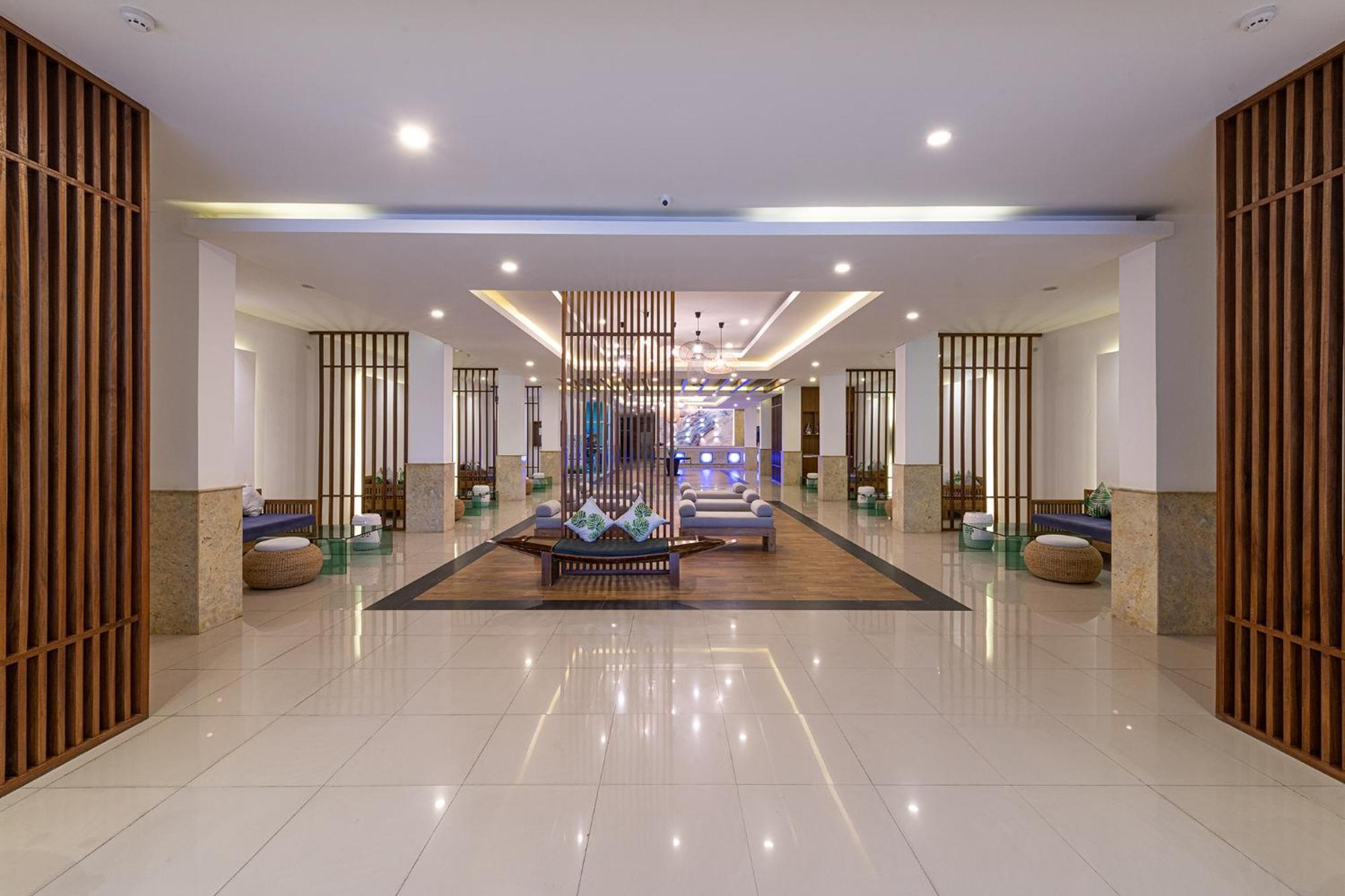 Resort Blue Grand And In Chalong Phuket By Dayuu 5*
