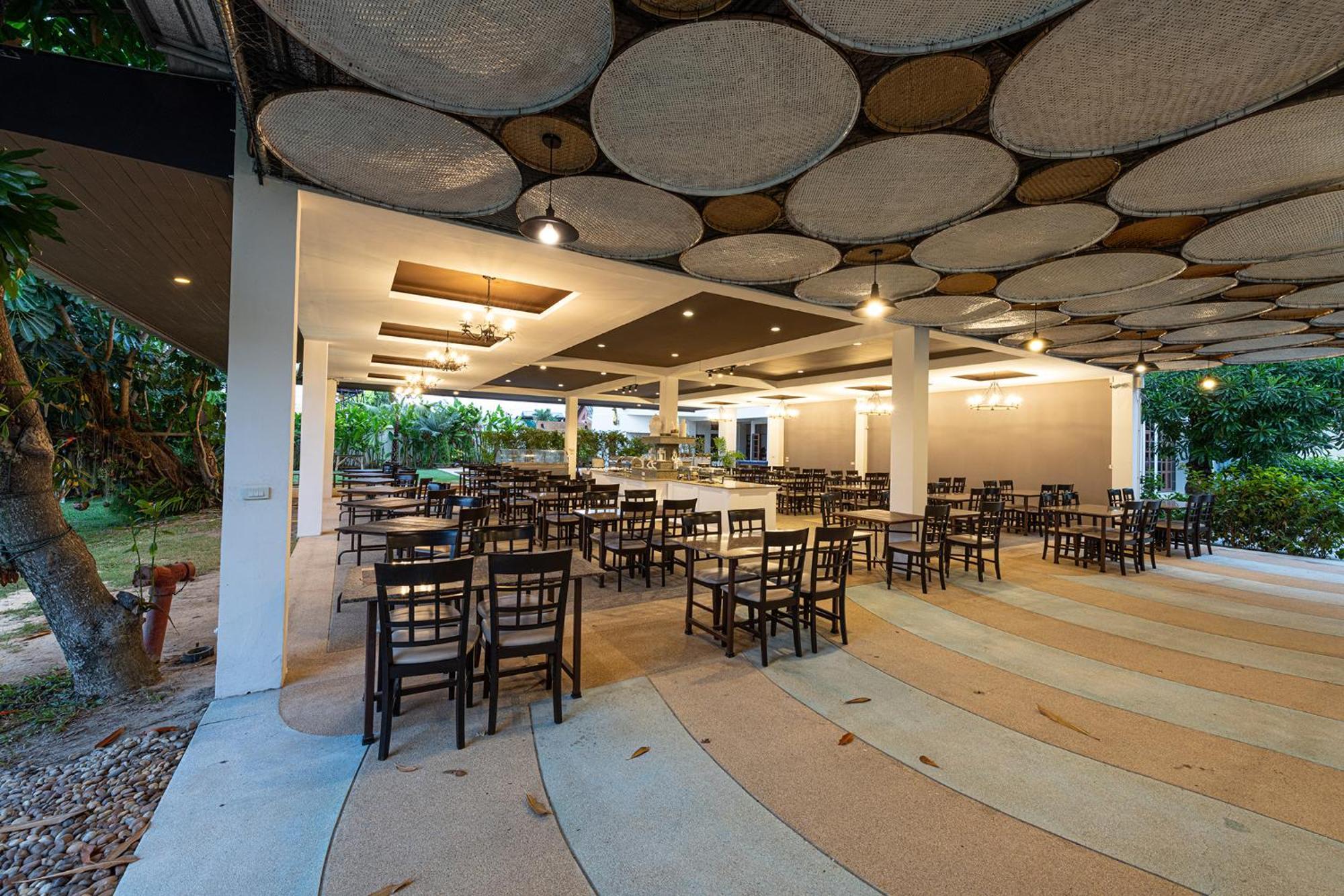 Resort Blue Grand And In Chalong Phuket By Dayuu Ban Saiyuan