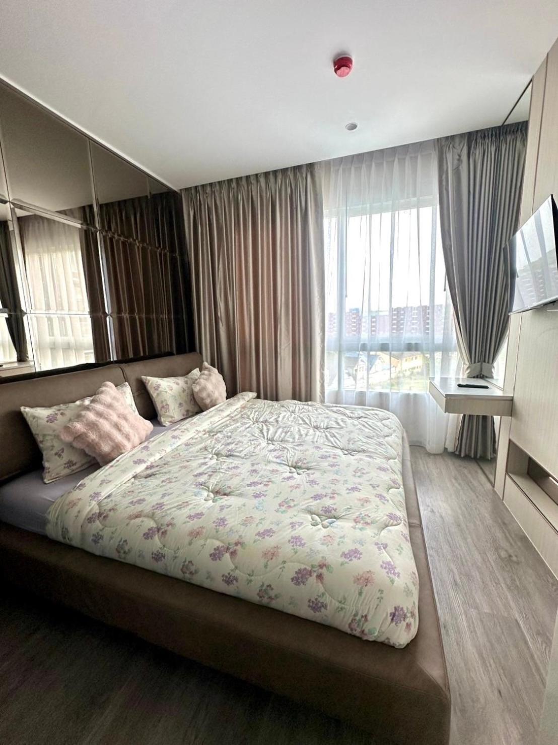 The Phuket Apartment *