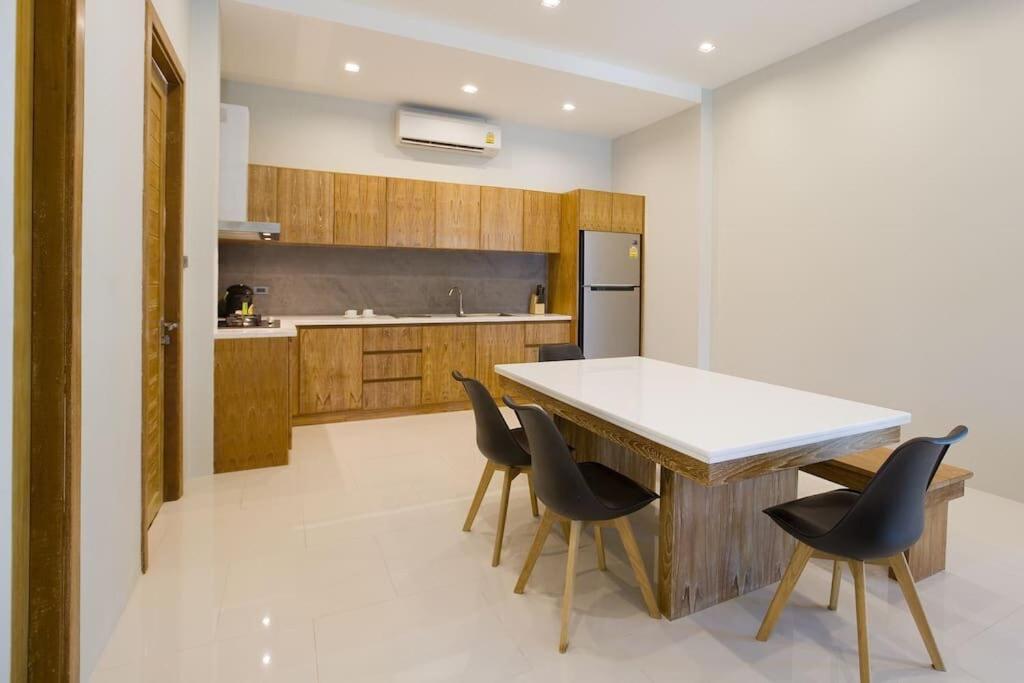 Villa Lucky 3 Bdr Chalong