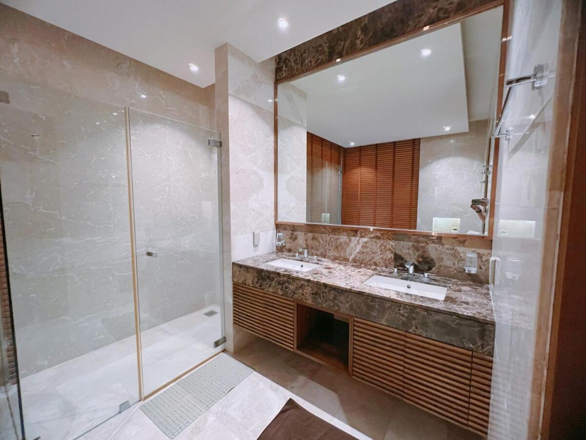 Rare Sunrise Cliff 5 Bedrooms Villa Ban Lo Ti Pa