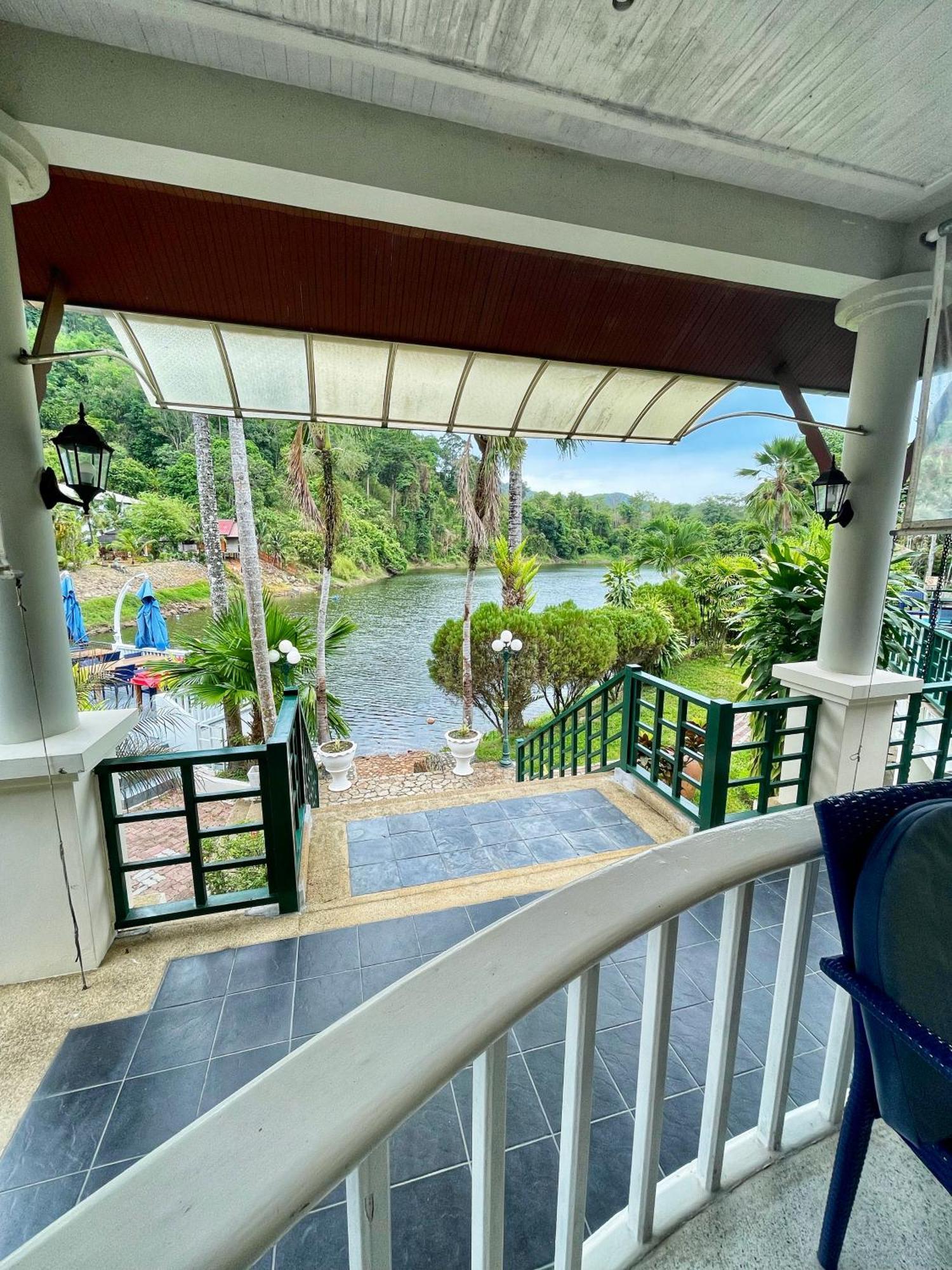 Hotel Serenity Lakeside 3*