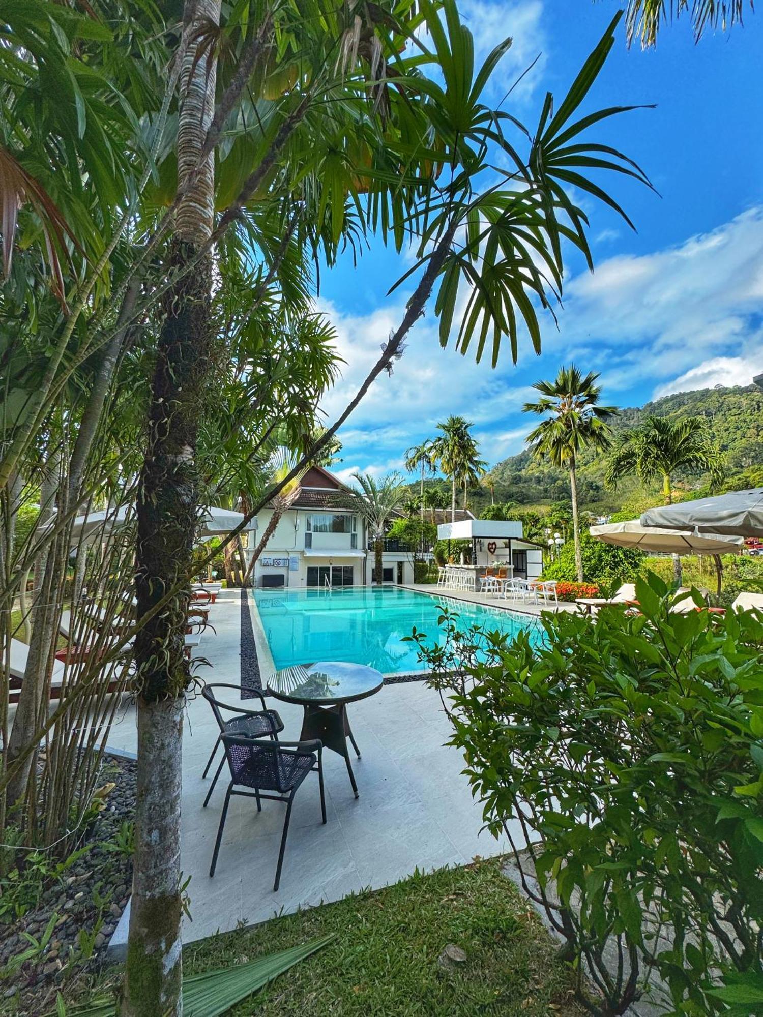 Serenity Lakeside Hotel Kathu