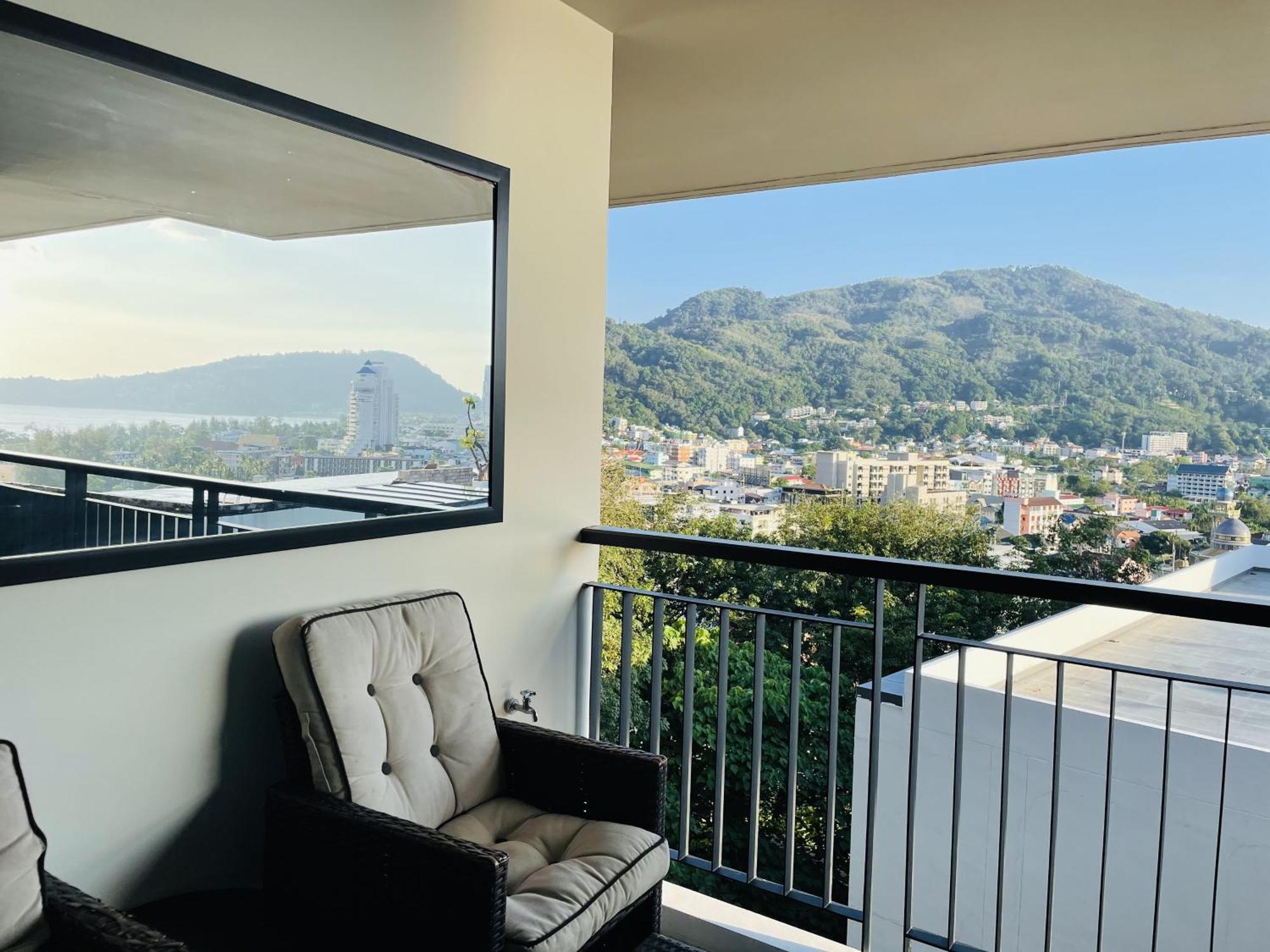 At The Bliss By Lofty Apartment *