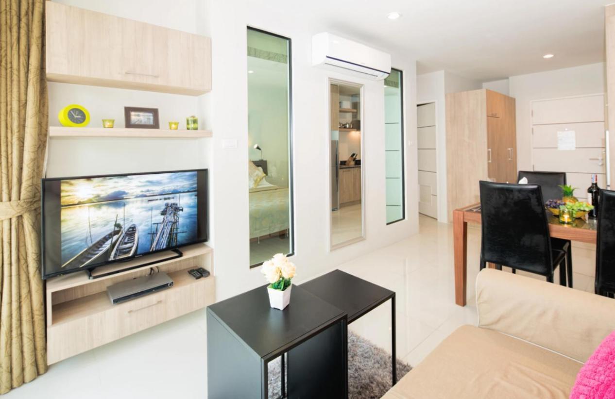 At The Bliss By Lofty Apartment *