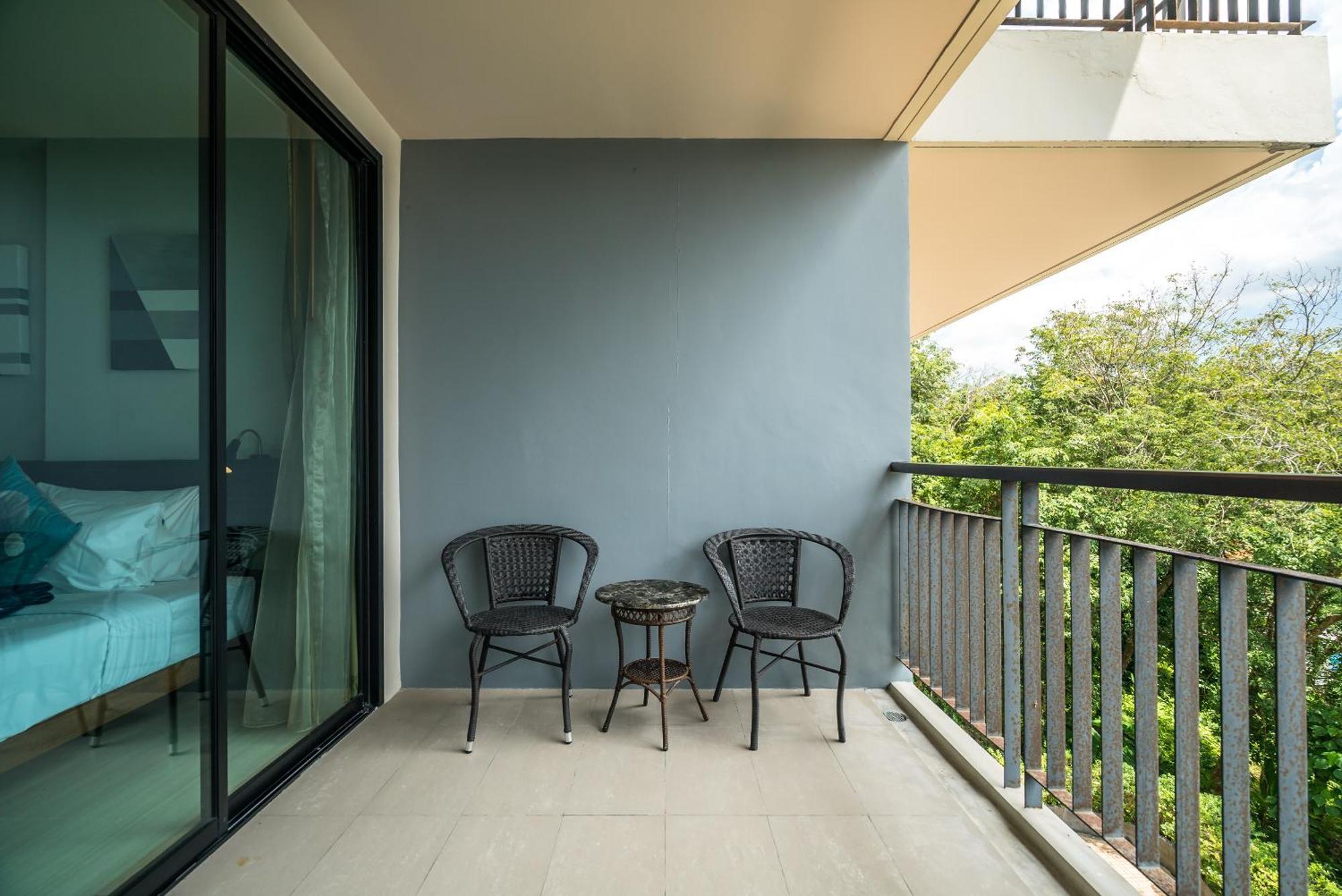 At The Bliss By Lofty Apartment