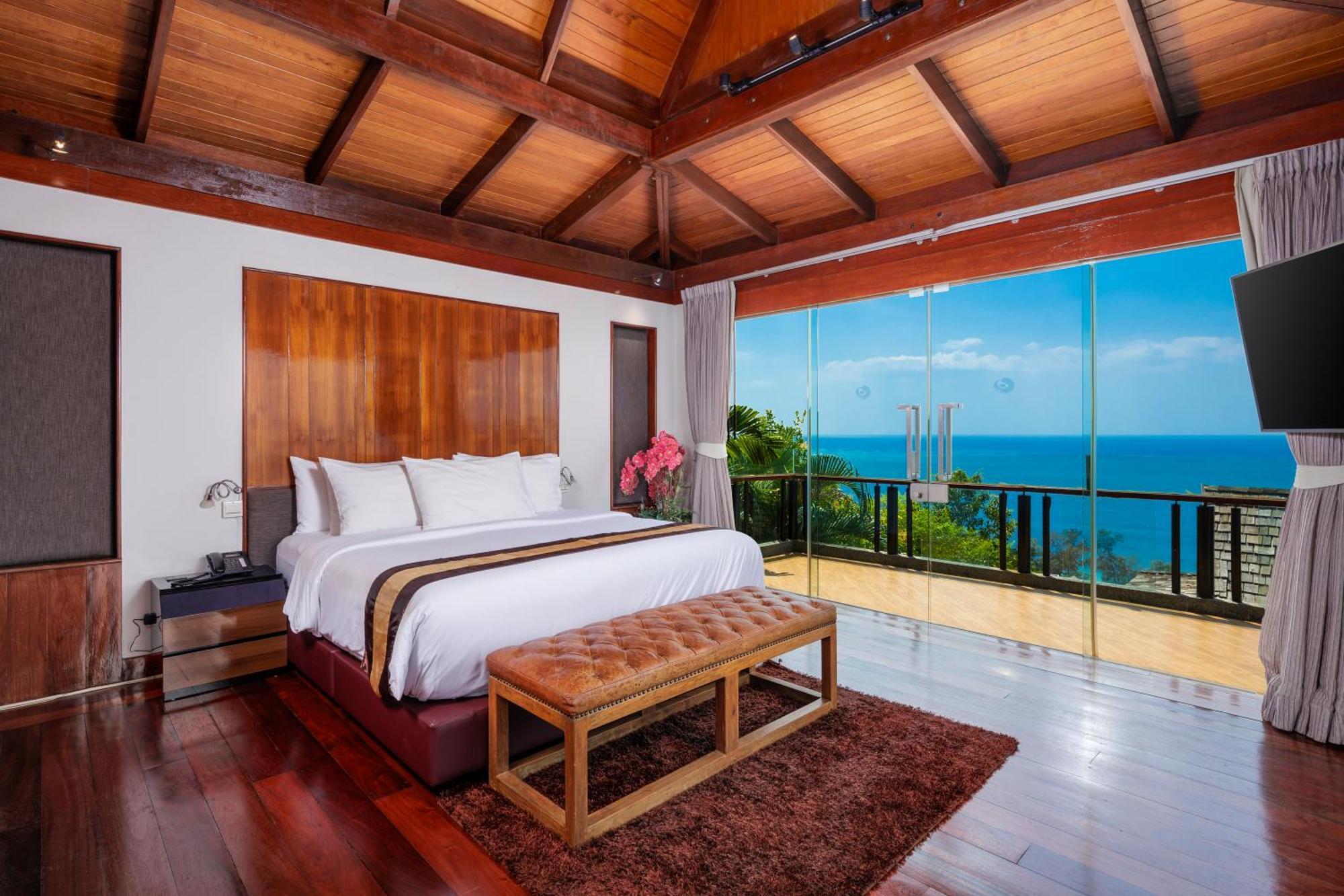 Villa Luxury 4 Pool Seaview 6 Bedroom On Hill *
