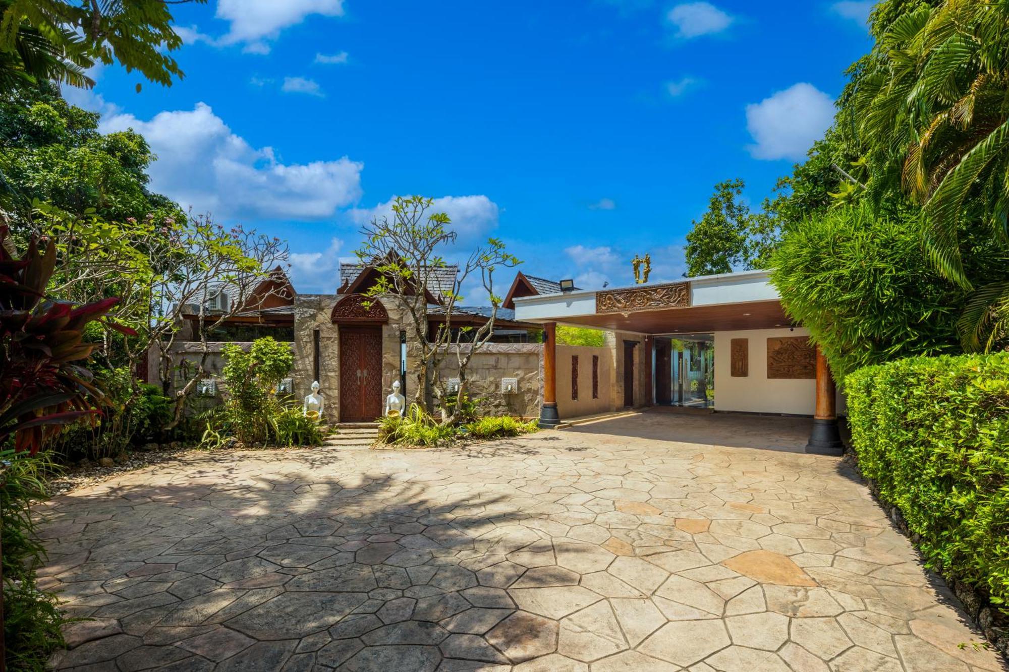 Villa Luxury 4 Pool Seaview 6 Bedroom On Hill