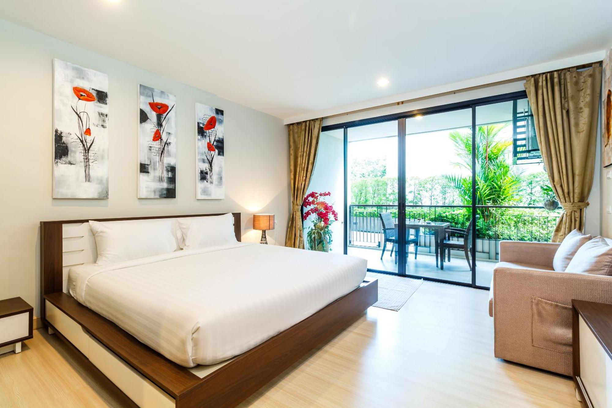 At The Bliss By Lofty Patong