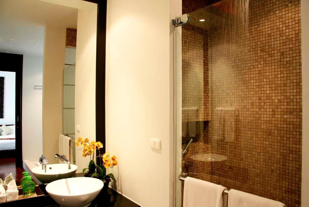 Gardens Penthouse Sea View 4c Near Noi * Kata Beach (Phuket)