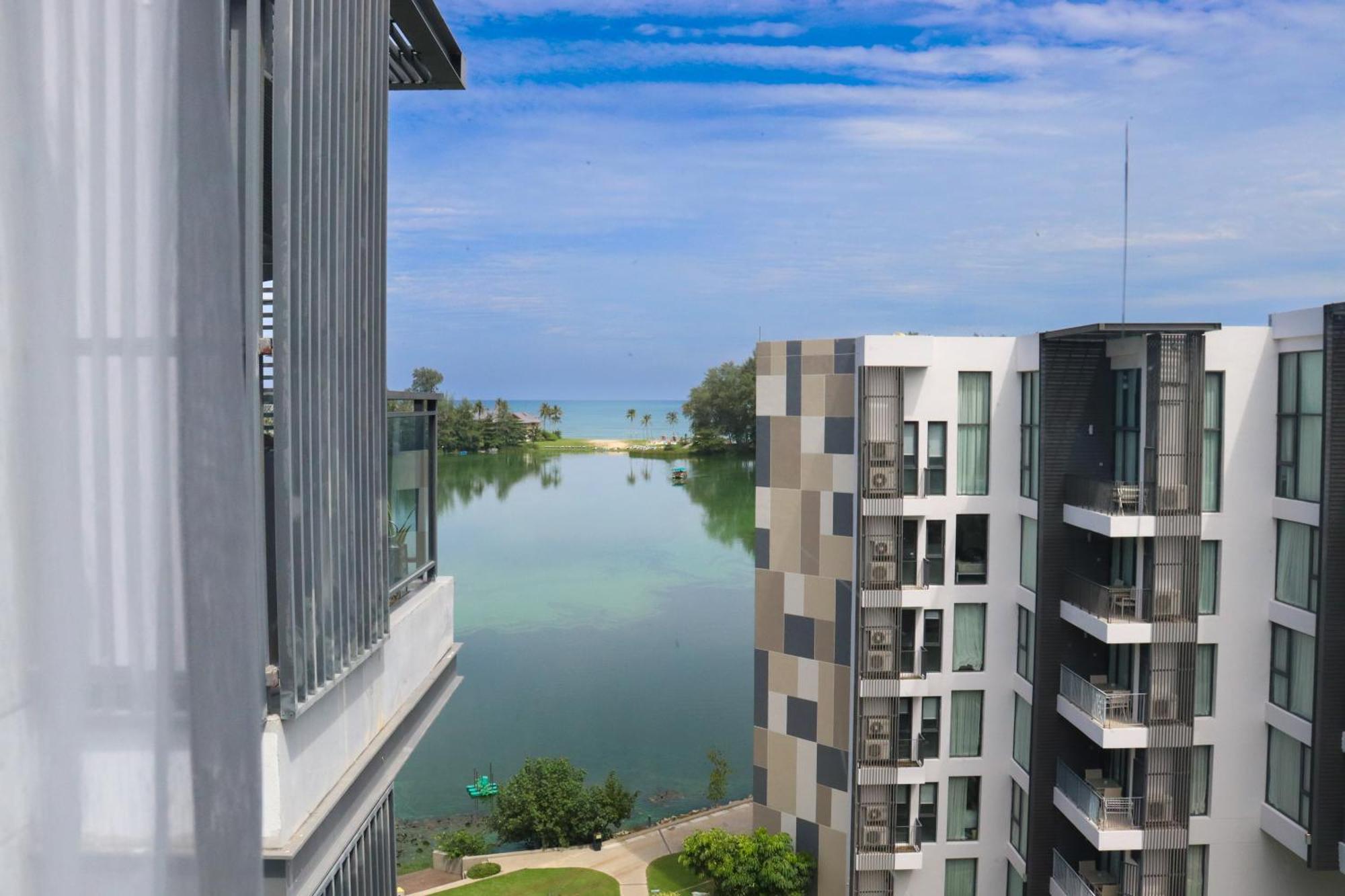 Cassia Residences By Nla *