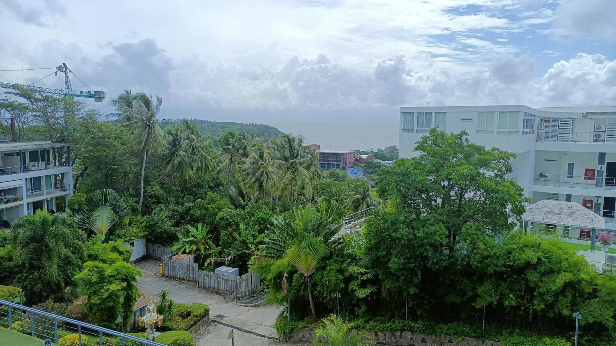 Sea View Cozy Two Bedroom - 130sqm - Karon Walking Distance To The Beach! 700m 15minutes Apartment *