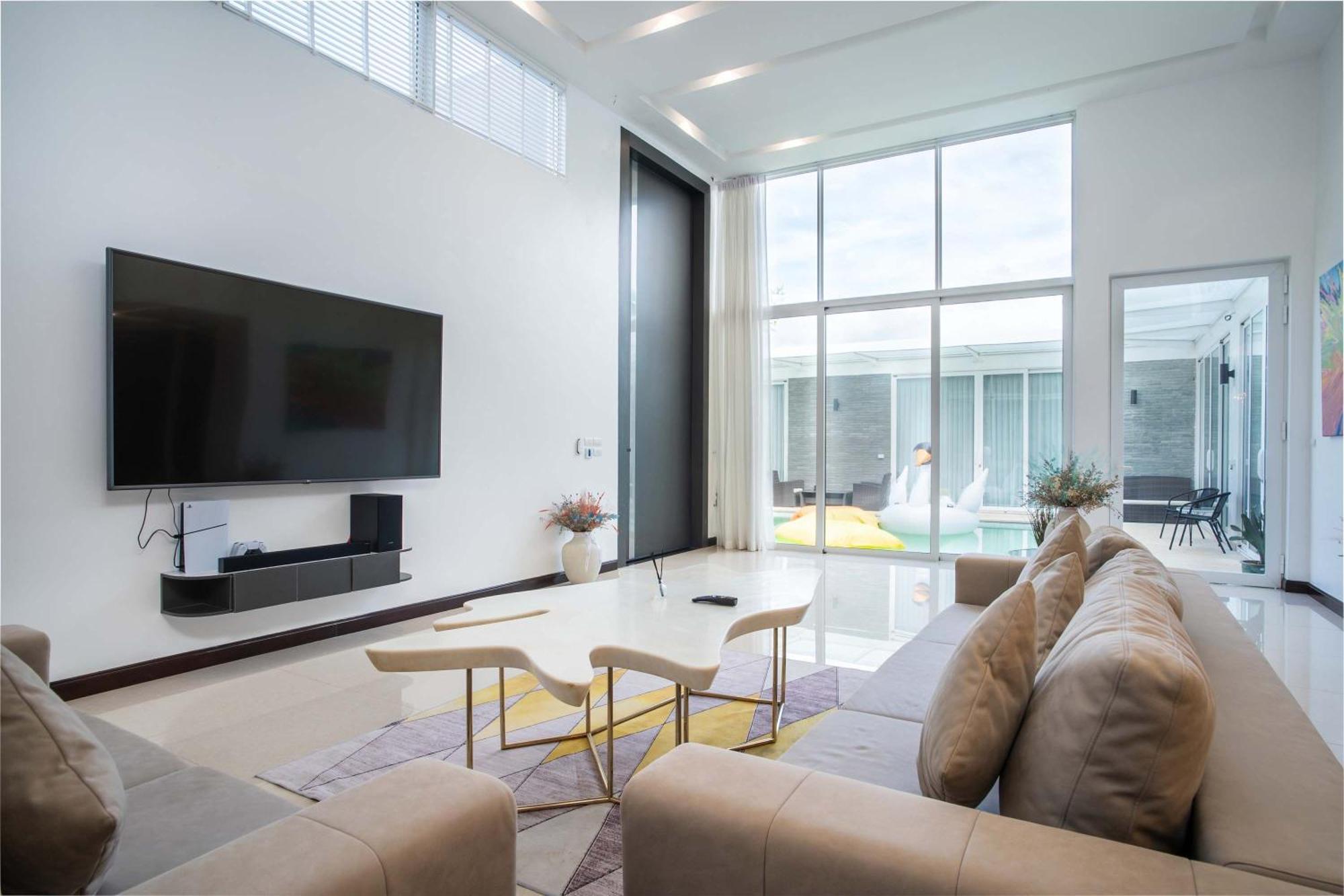 Sky - Luxury 4br Getaway In Phuket Villa Ban Kata
